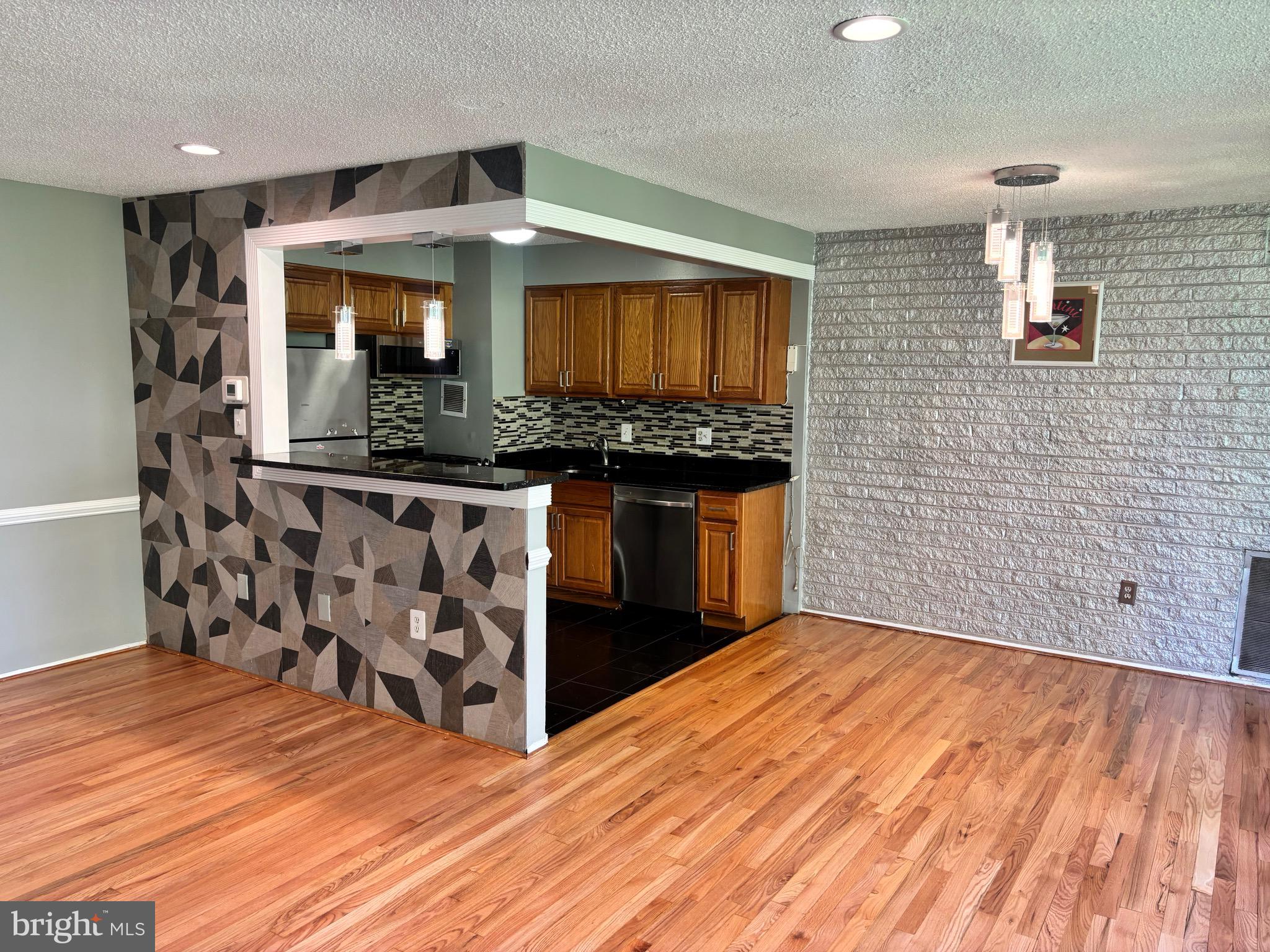 1832 METZEROTT ROAD 403