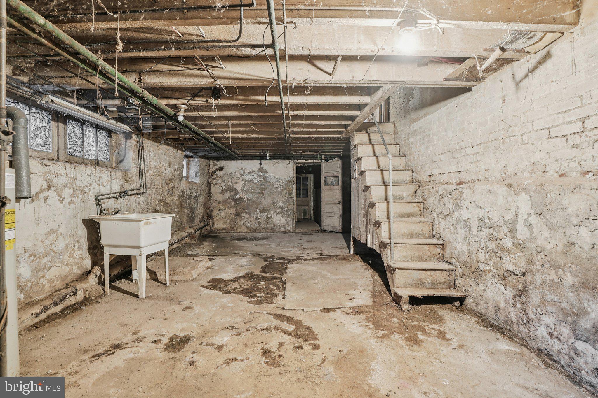 BRIDESBURG - Residential