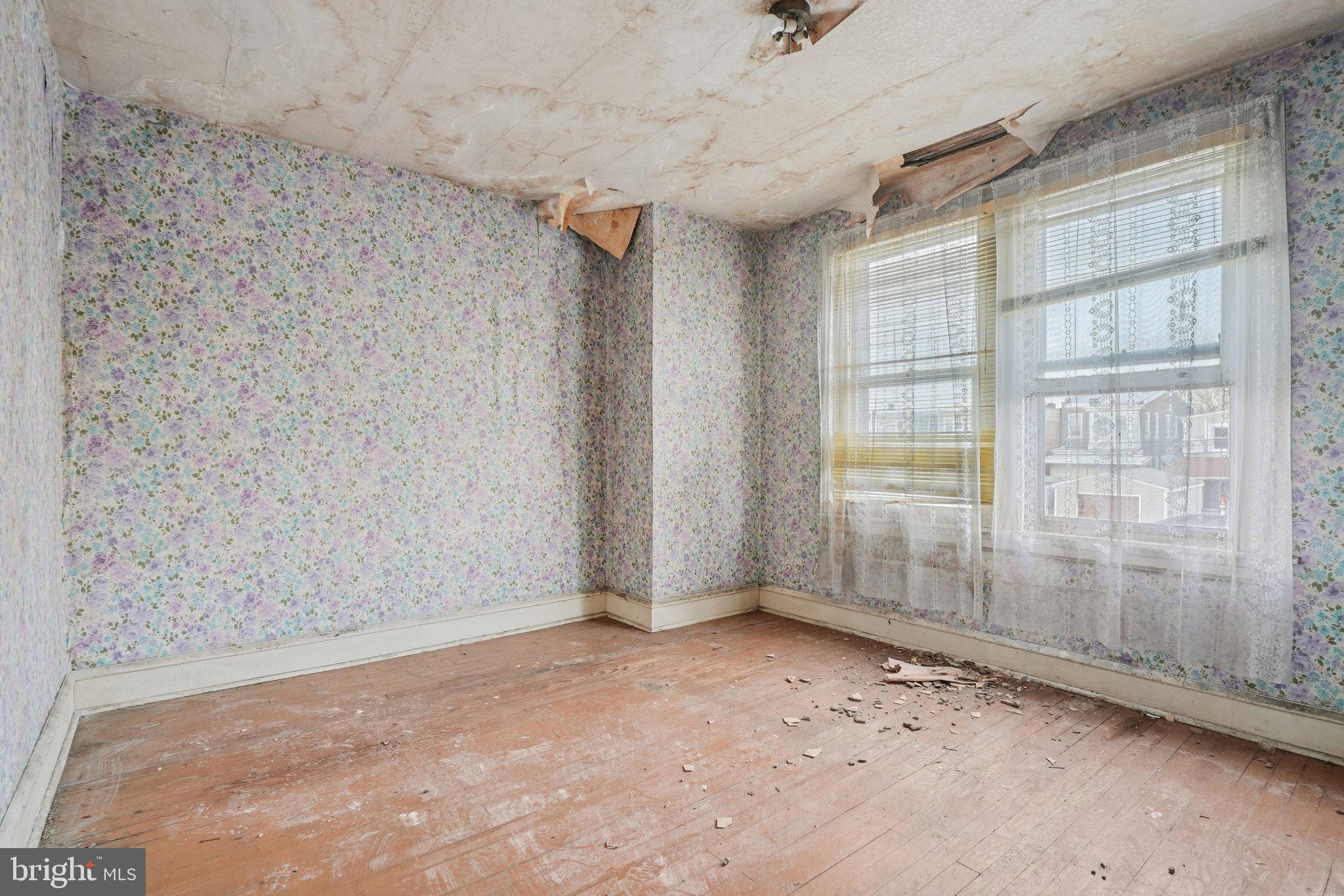 BRIDESBURG - Residential