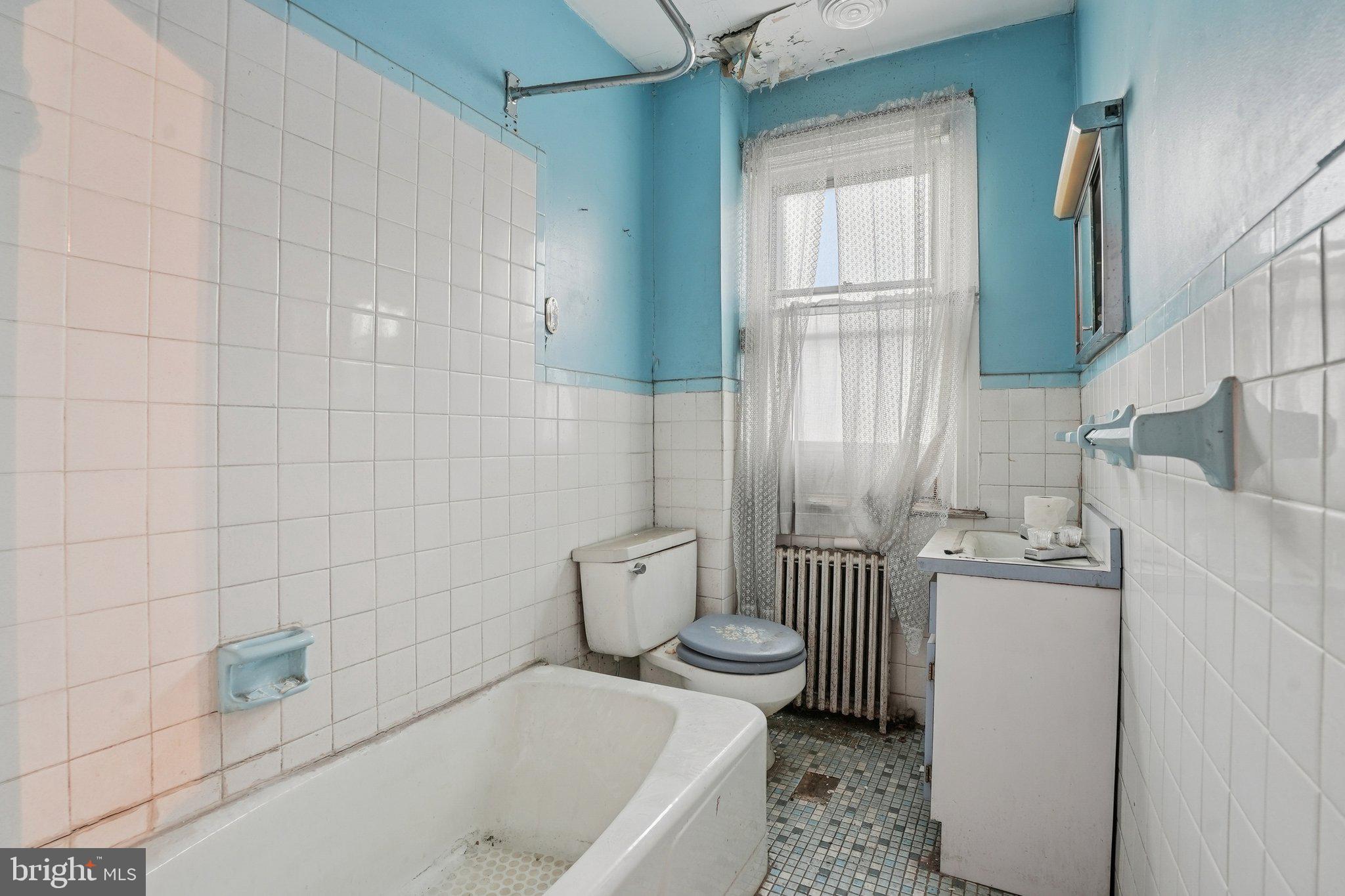 BRIDESBURG - Residential