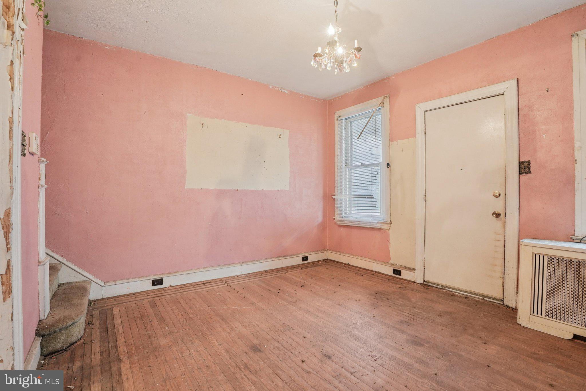 BRIDESBURG - Residential