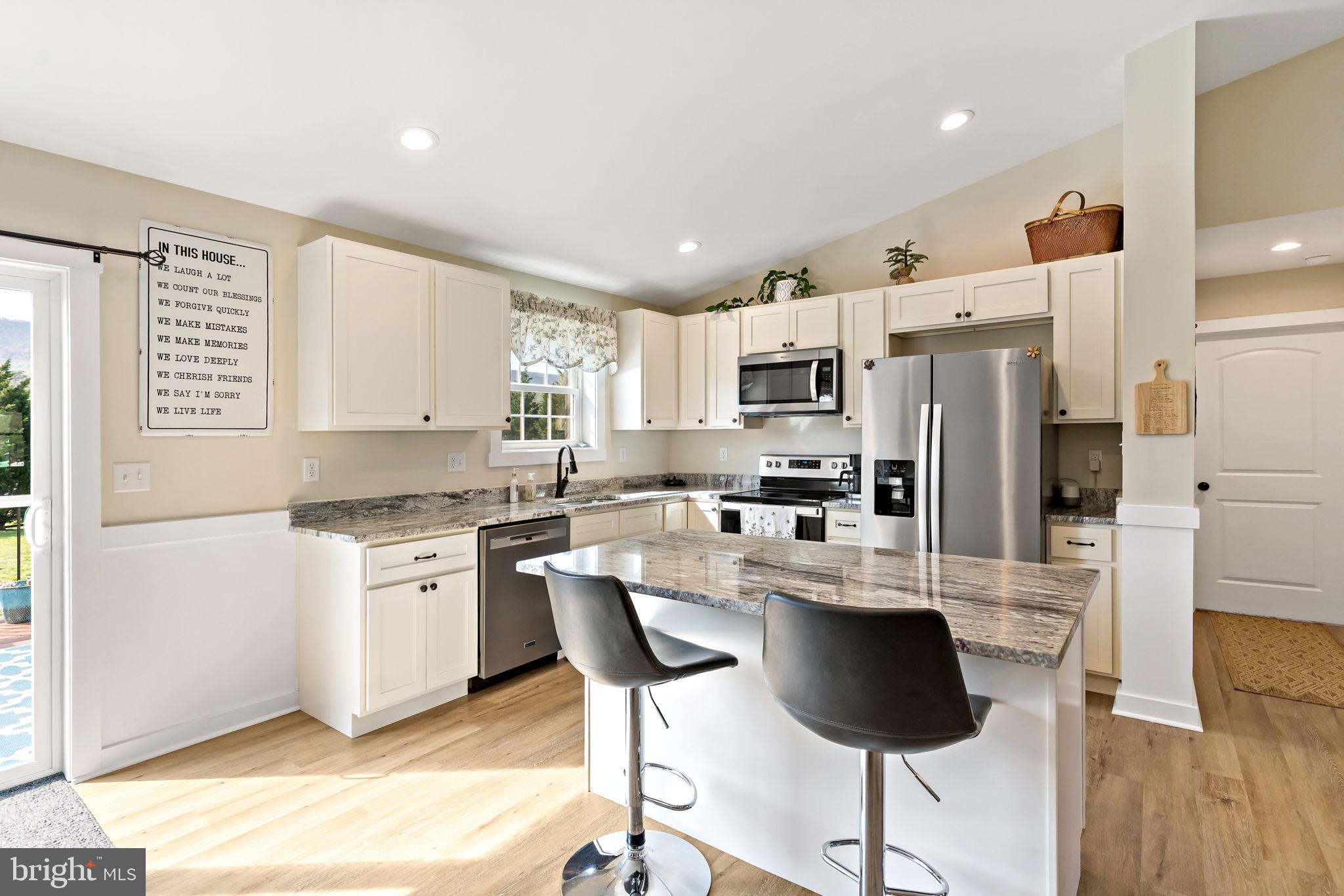 CACAPON SOUTH - Residential