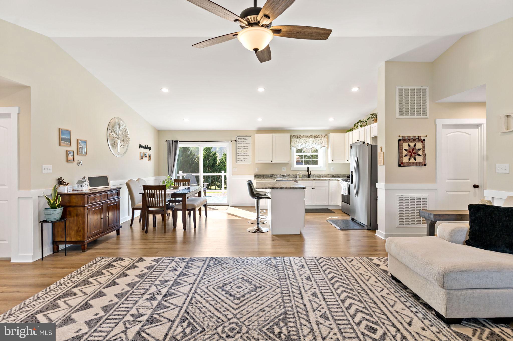 CACAPON SOUTH - Residential