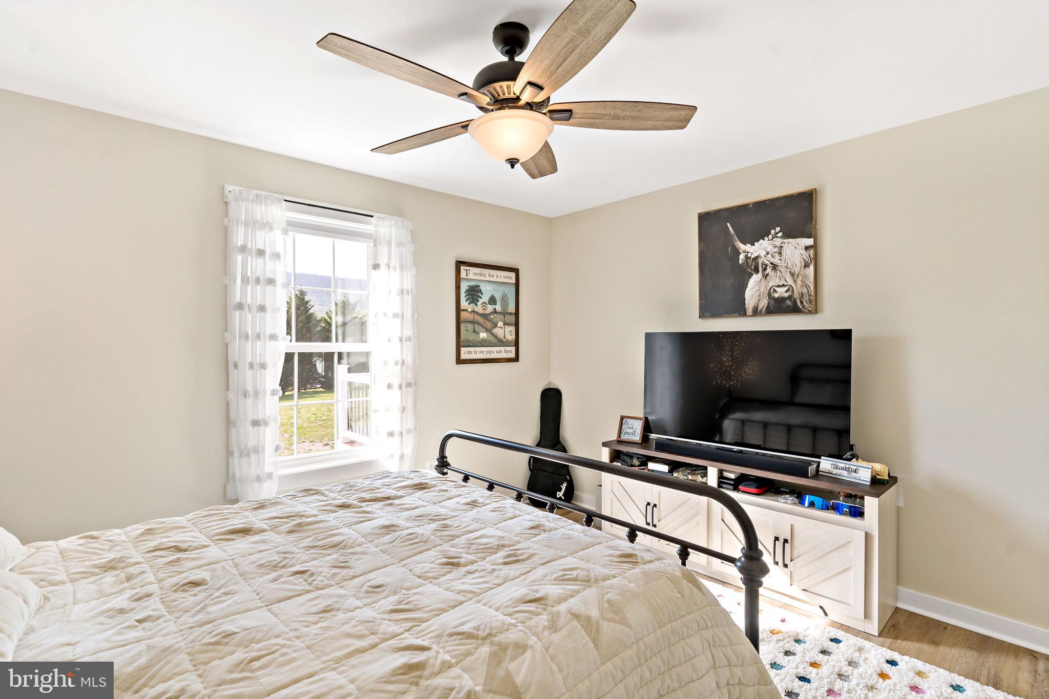 CACAPON SOUTH - Residential