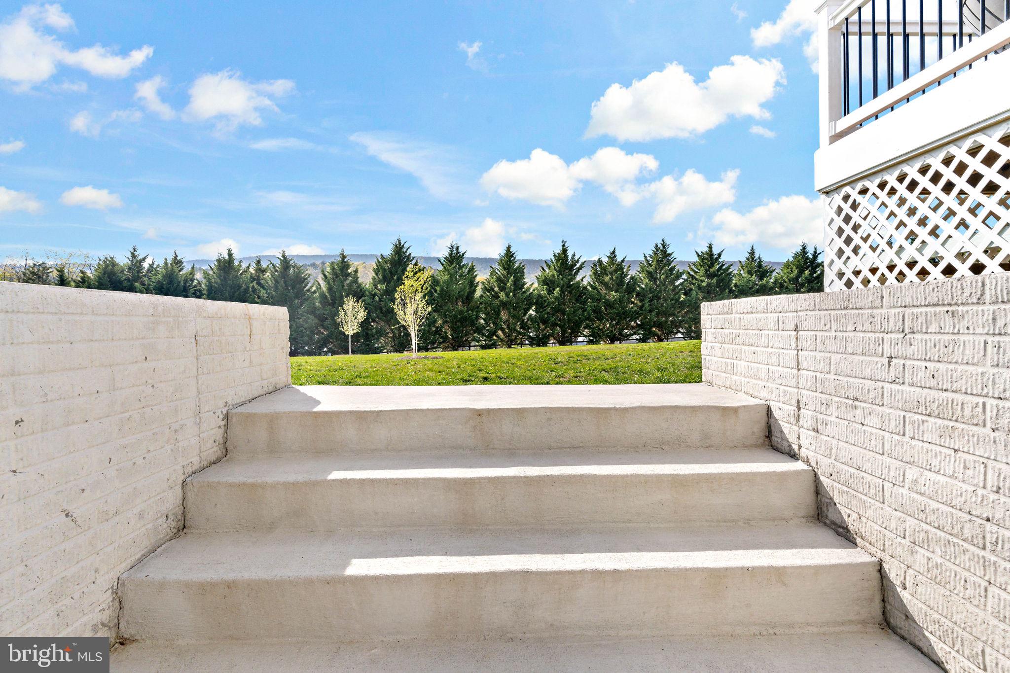 CACAPON SOUTH - Residential