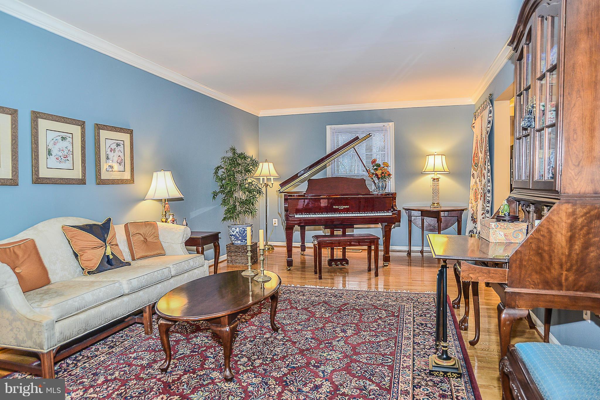 BURKE CENTRE - Residential