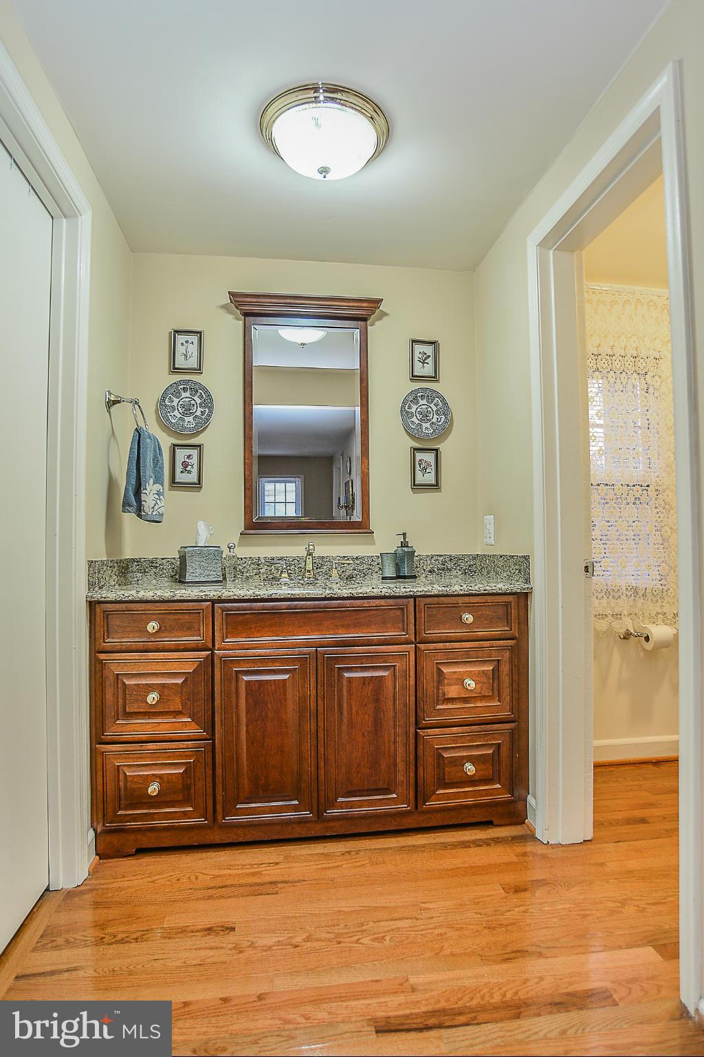 BURKE CENTRE - Residential