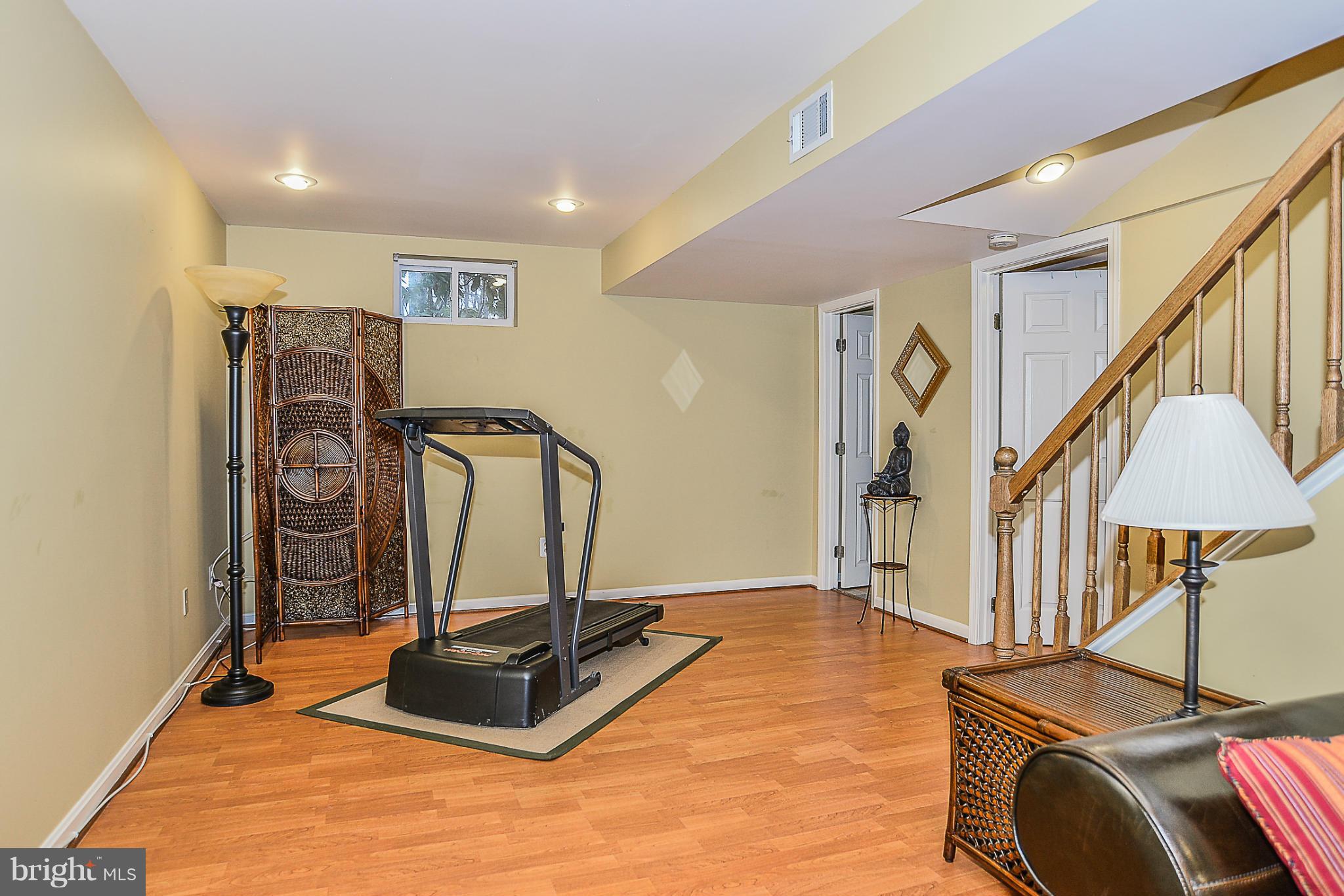 BURKE CENTRE - Residential