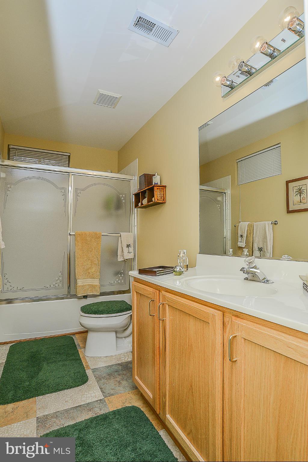 BURKE CENTRE - Residential