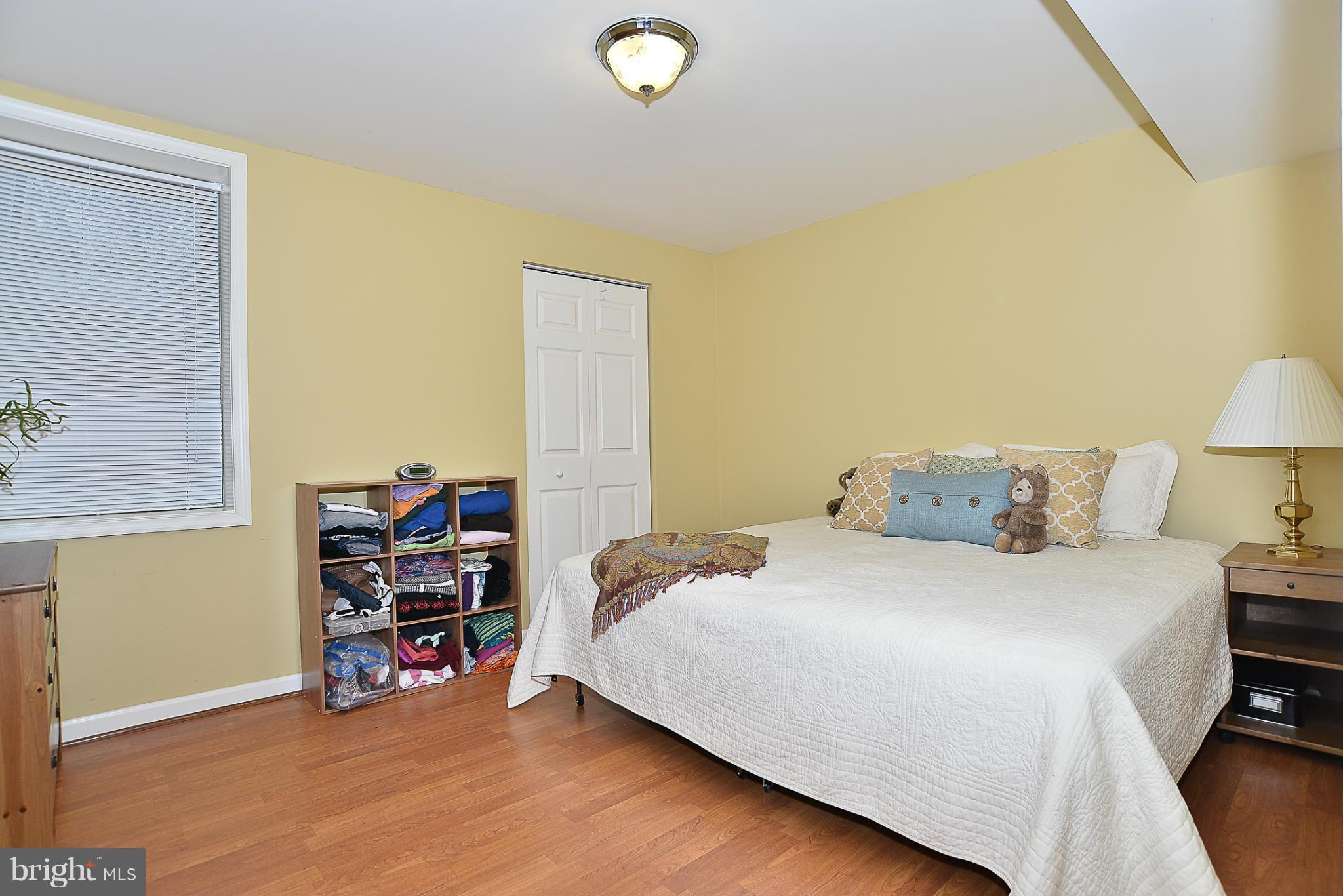 BURKE CENTRE - Residential