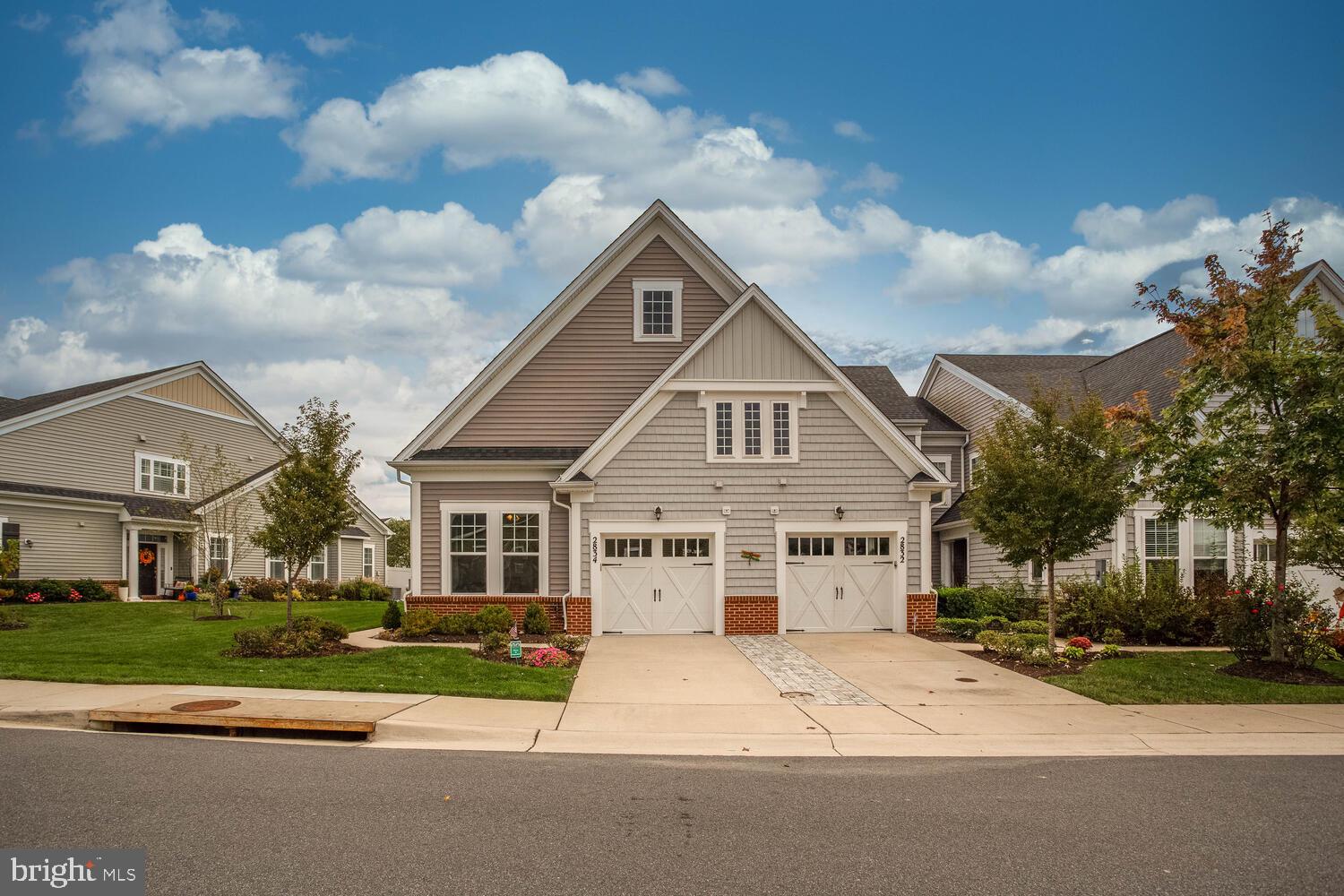 TWO RIVERS - Residential