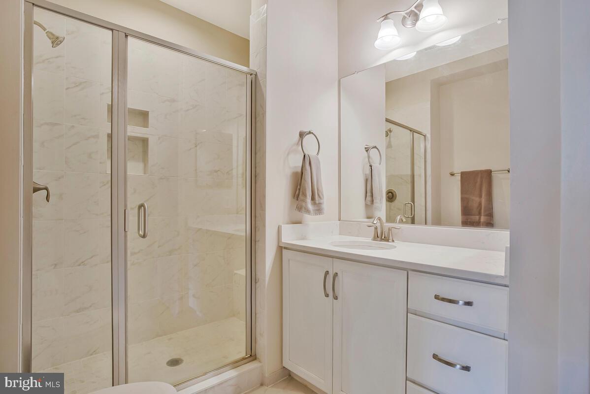 TWO RIVERS - Residential