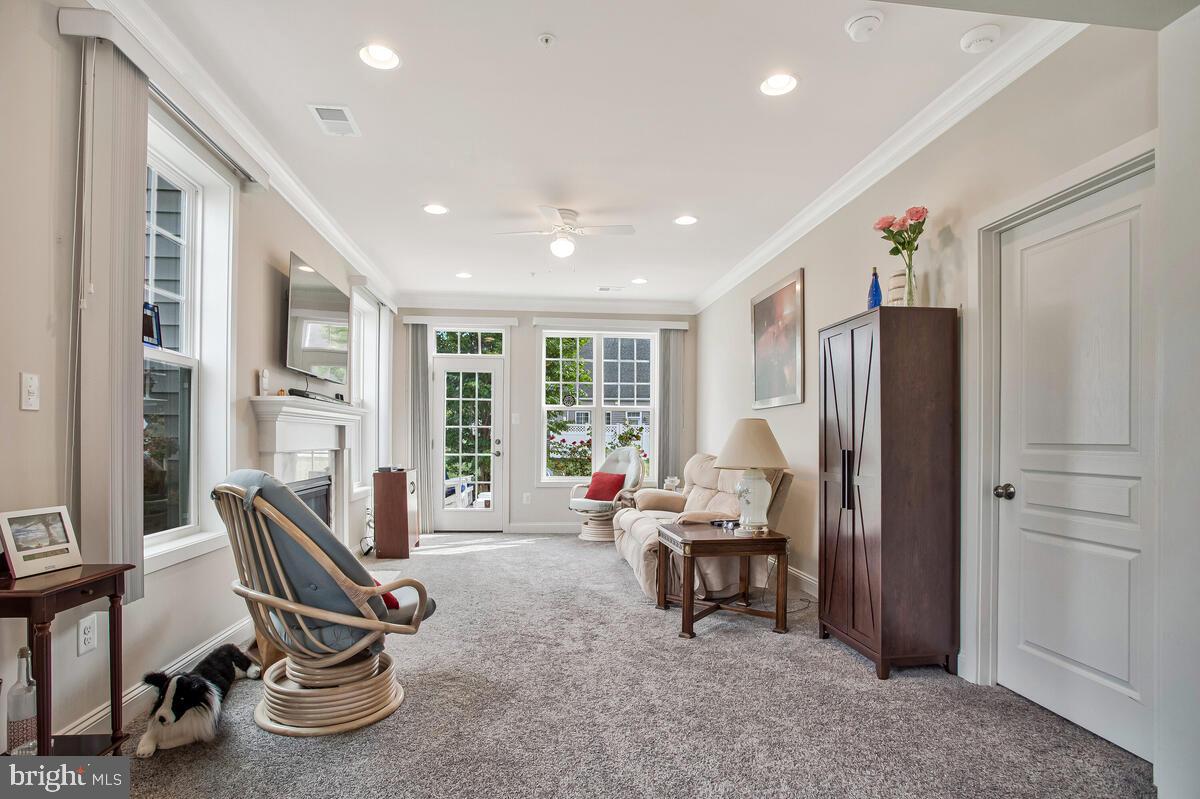 TWO RIVERS - Residential