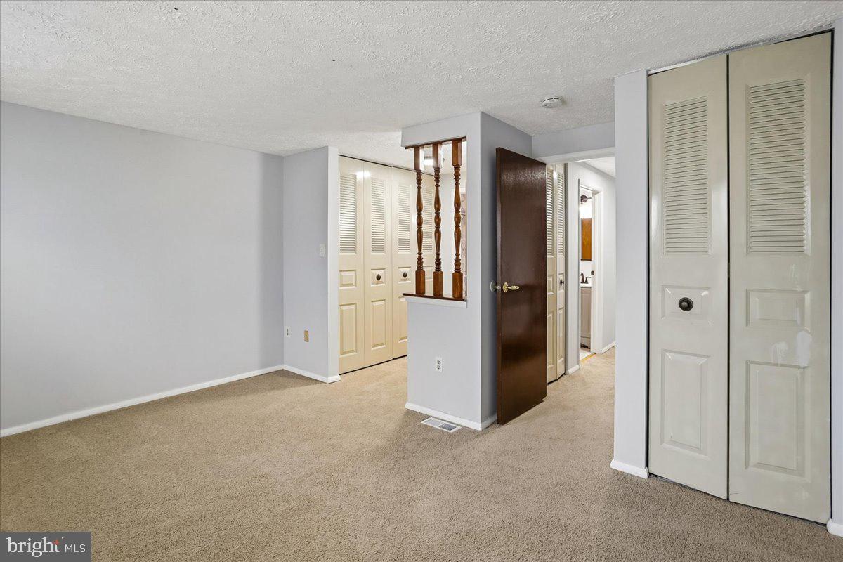 FAIRLAND - Residential