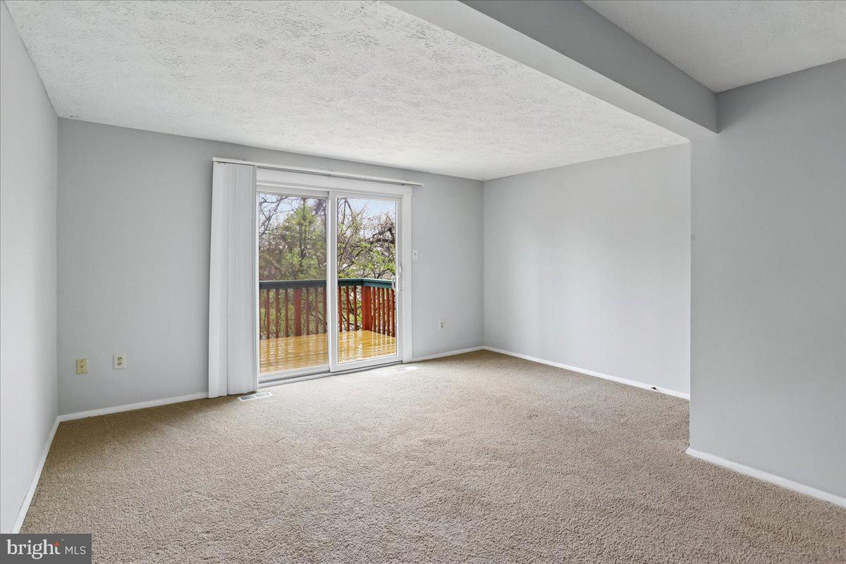 FAIRLAND - Residential