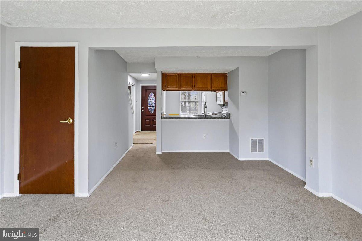 FAIRLAND - Residential