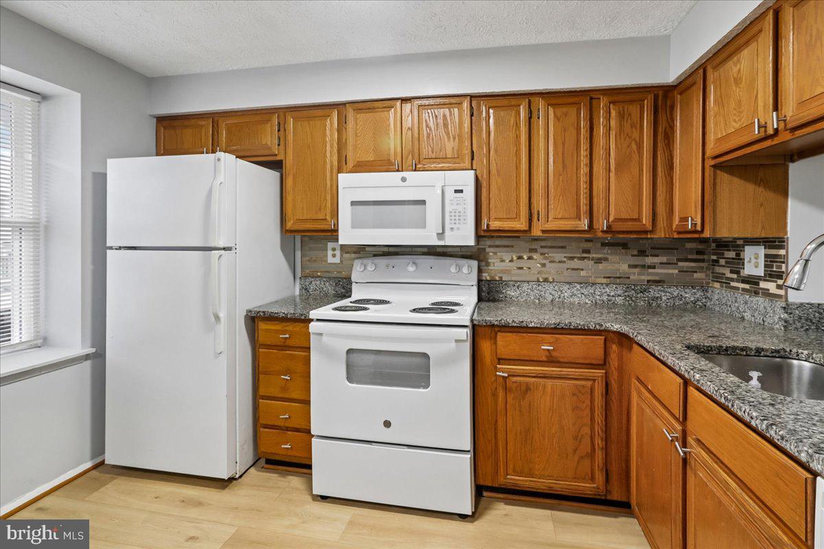 FAIRLAND - Residential