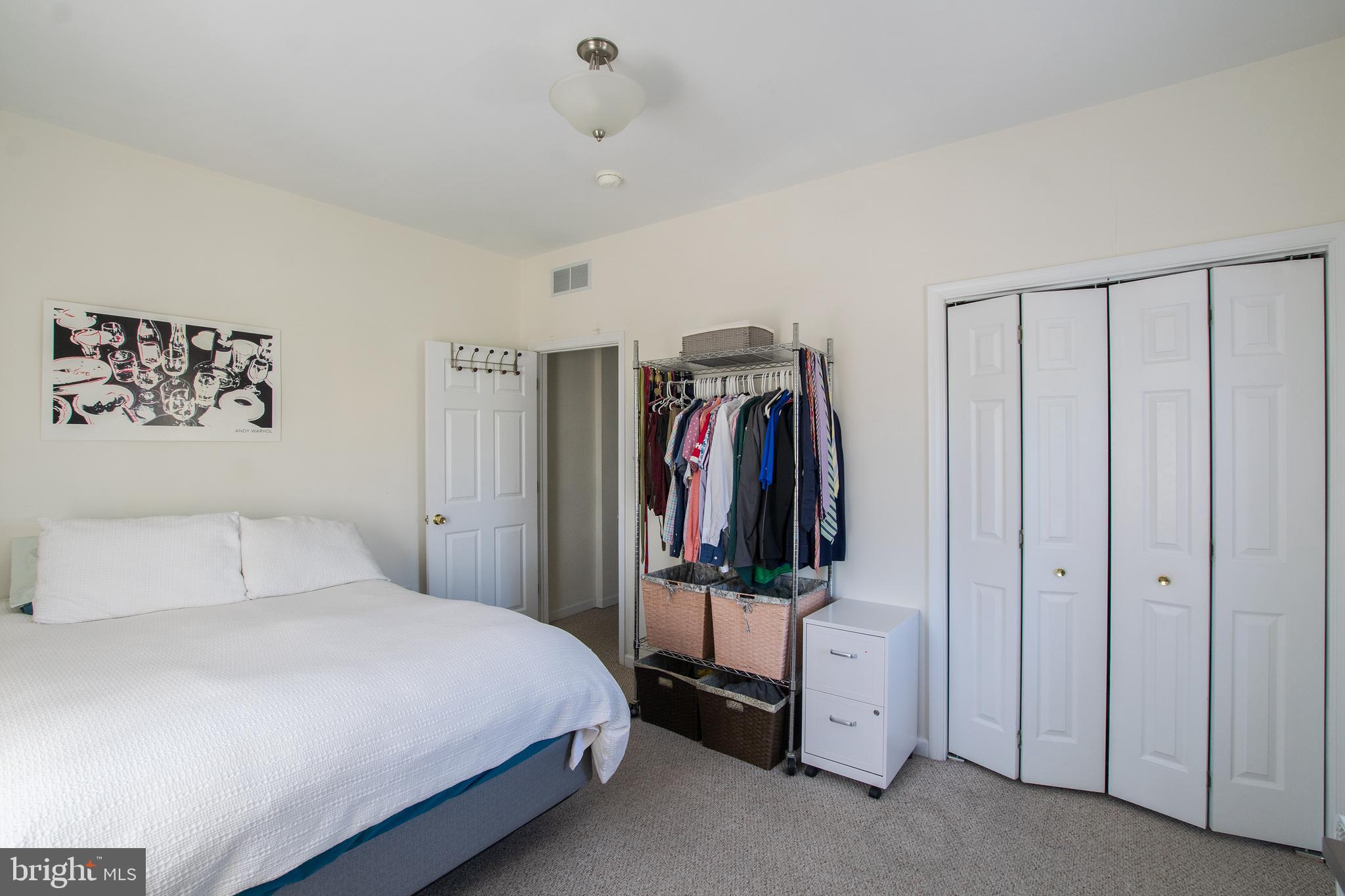 POINT BREEZE - Residential Lease