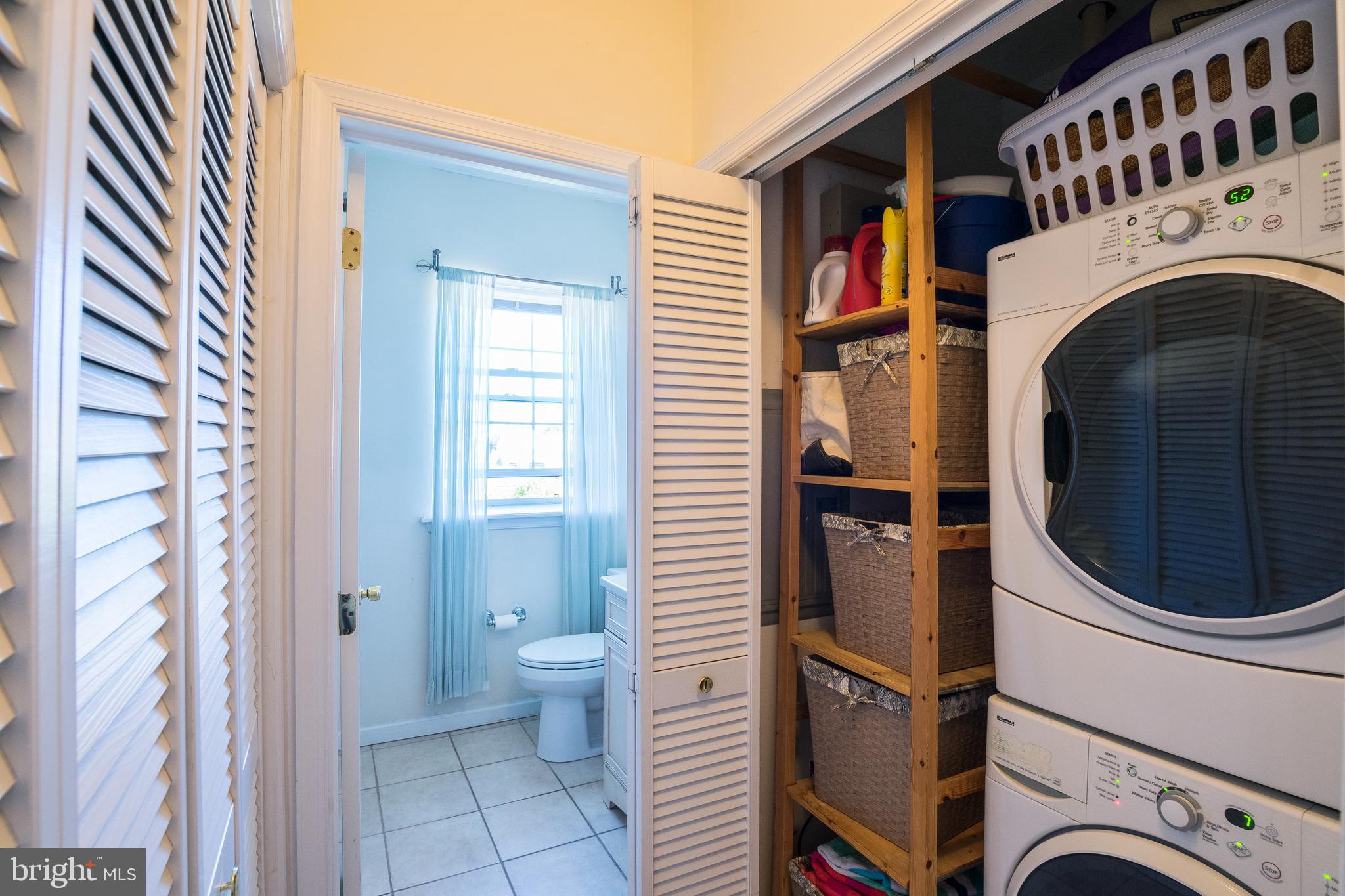 POINT BREEZE - Residential Lease