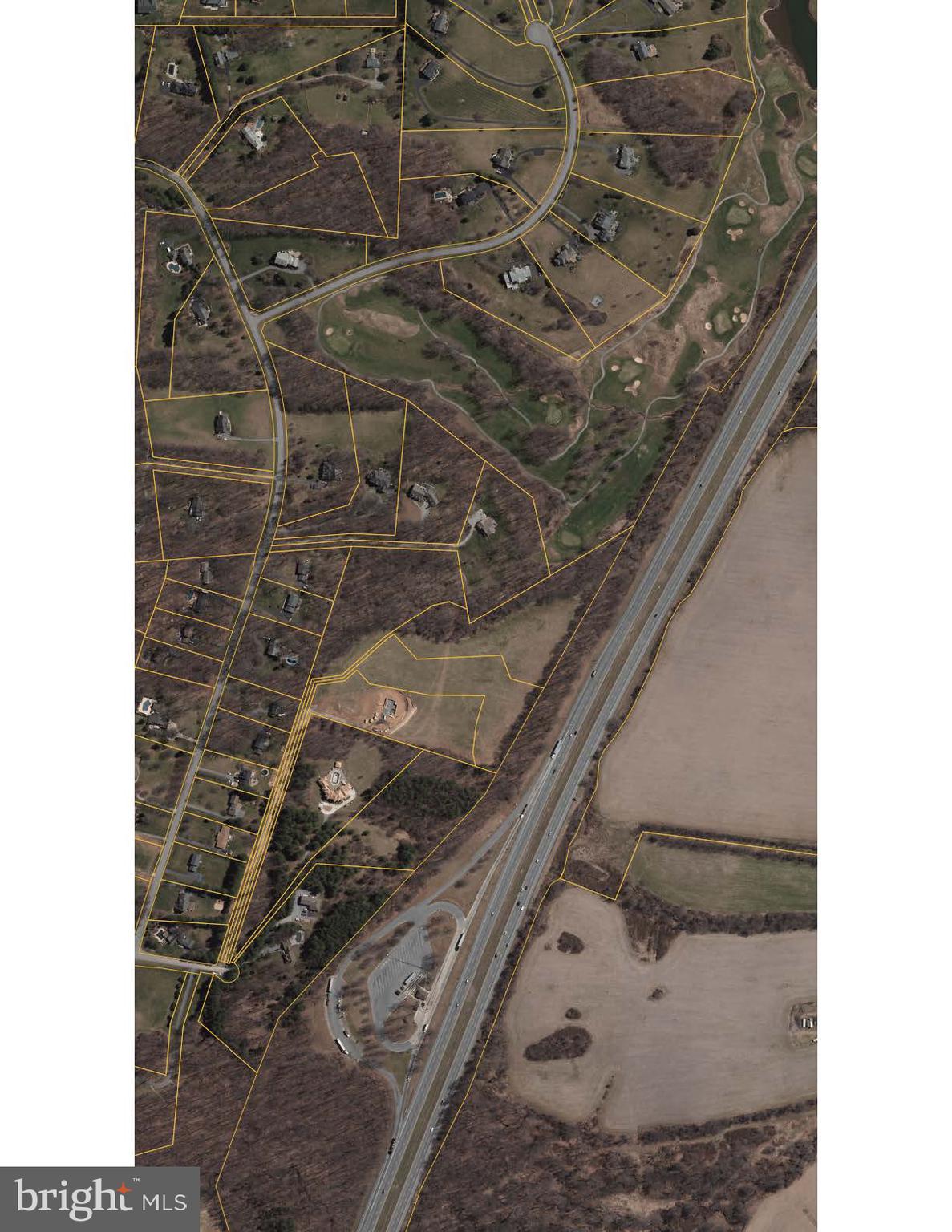 WILLOW POND - Residential