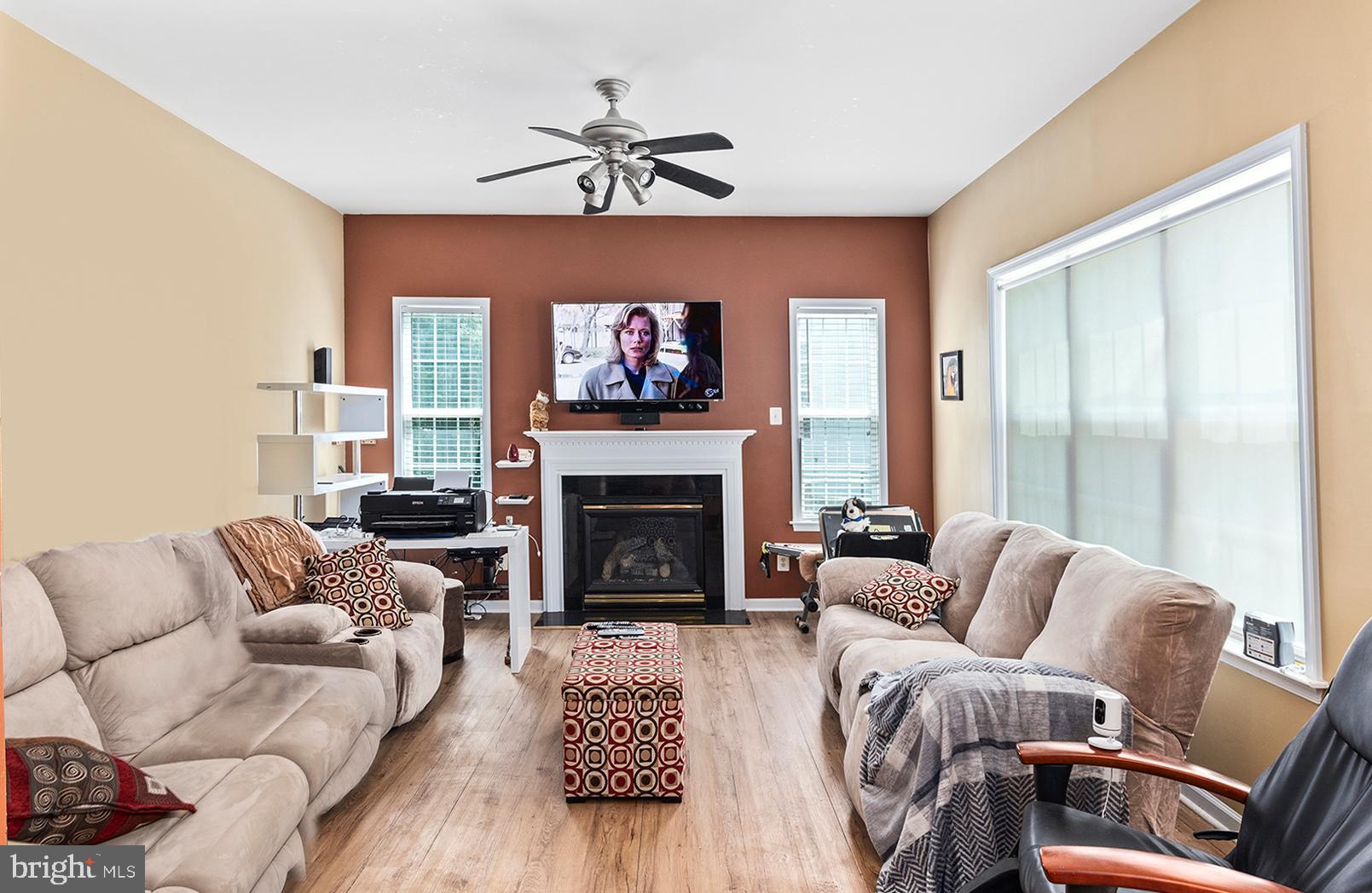 PATRIOTS GLEN - Residential