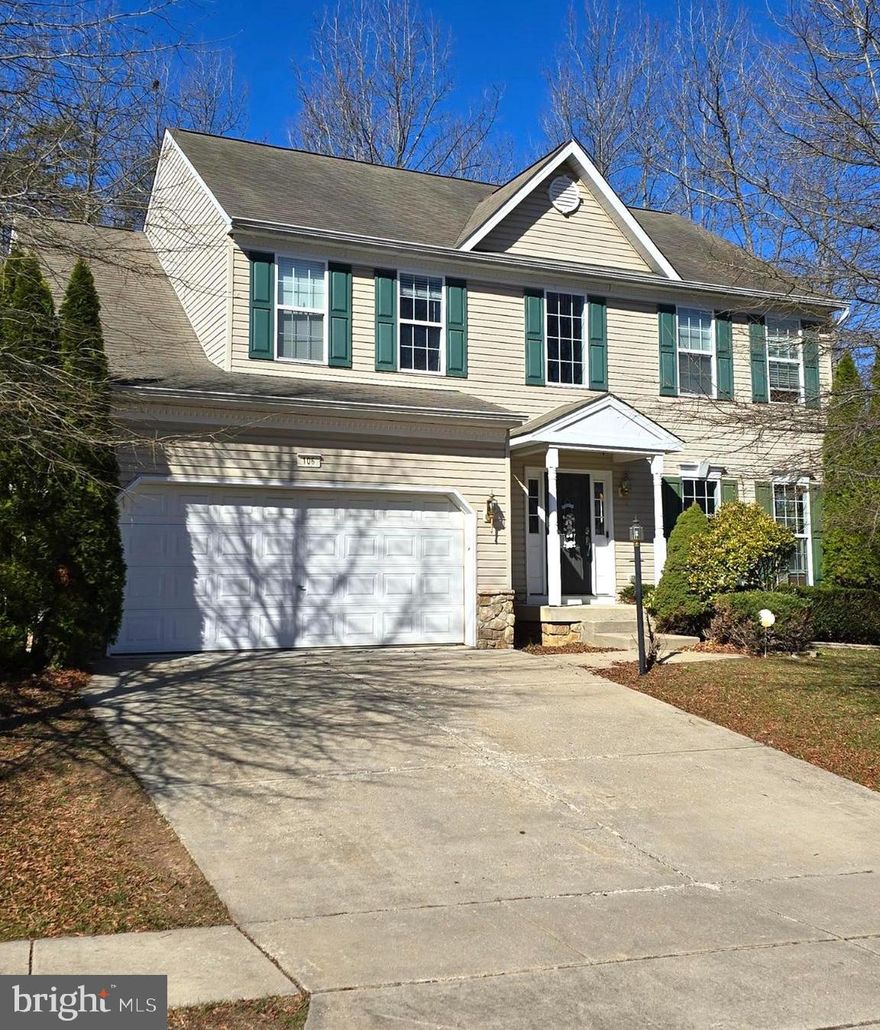 Price Reduction.....Seller motivated!!  Welcome to this stunning 4-bedroom, 2.5 bathroom home in the sought-after Patriots Glen golf course community! Offering 2,400 sq. ft. of living space on a 0.25-acre lot, this home combines comfort, style, and fantastic community amenities.

Step inside to find spacious living areas, perfect for entertaining or relaxing. The open floor plan allows for natural light to fill the home, enhancing the warm and inviting atmosphere. The kitchen features modern appliances and plenty of counter space, making meal prep a breeze. The primary suite boasts a private bath, providing a serene retreat after a long day.

Living in Patriots Glen means enjoying exclusive amenities, including a community pool, tennis courts, and an exercise room.  Audio & Video on premises.