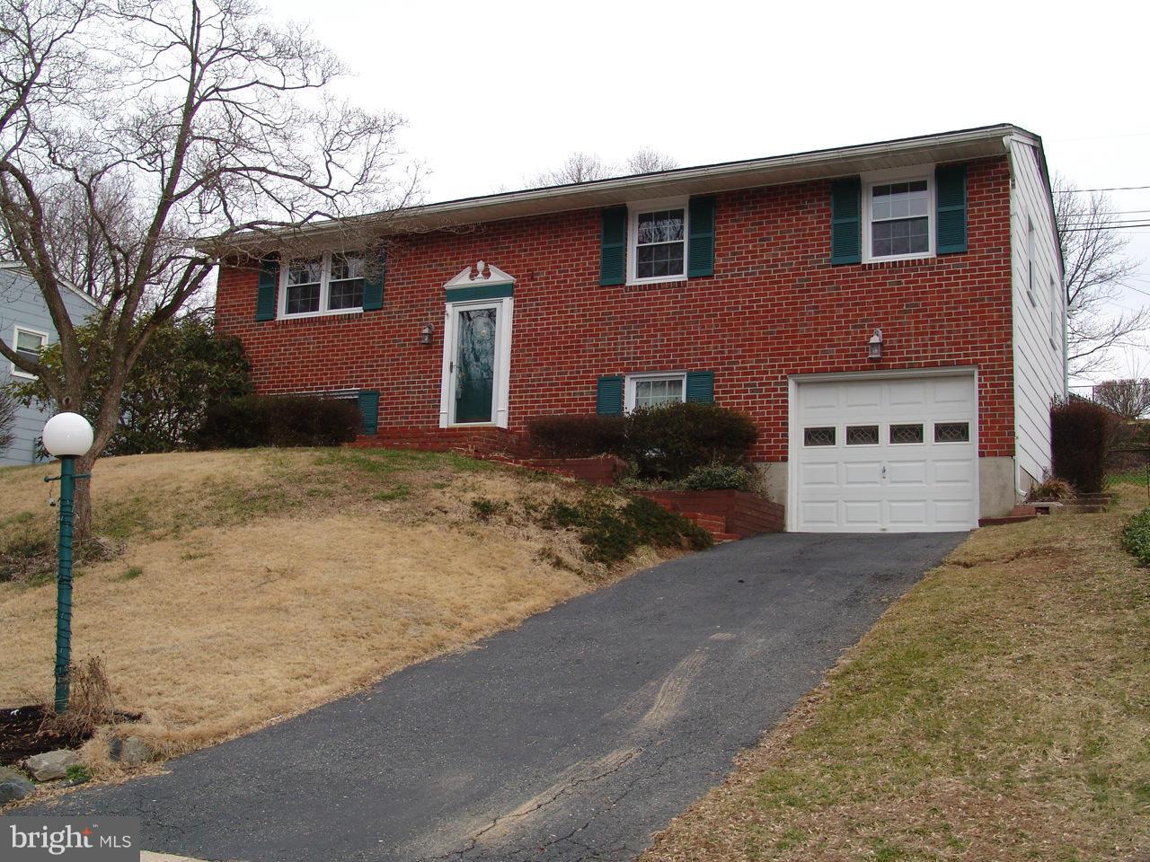 HARFORD ESTATES - Residential Lease