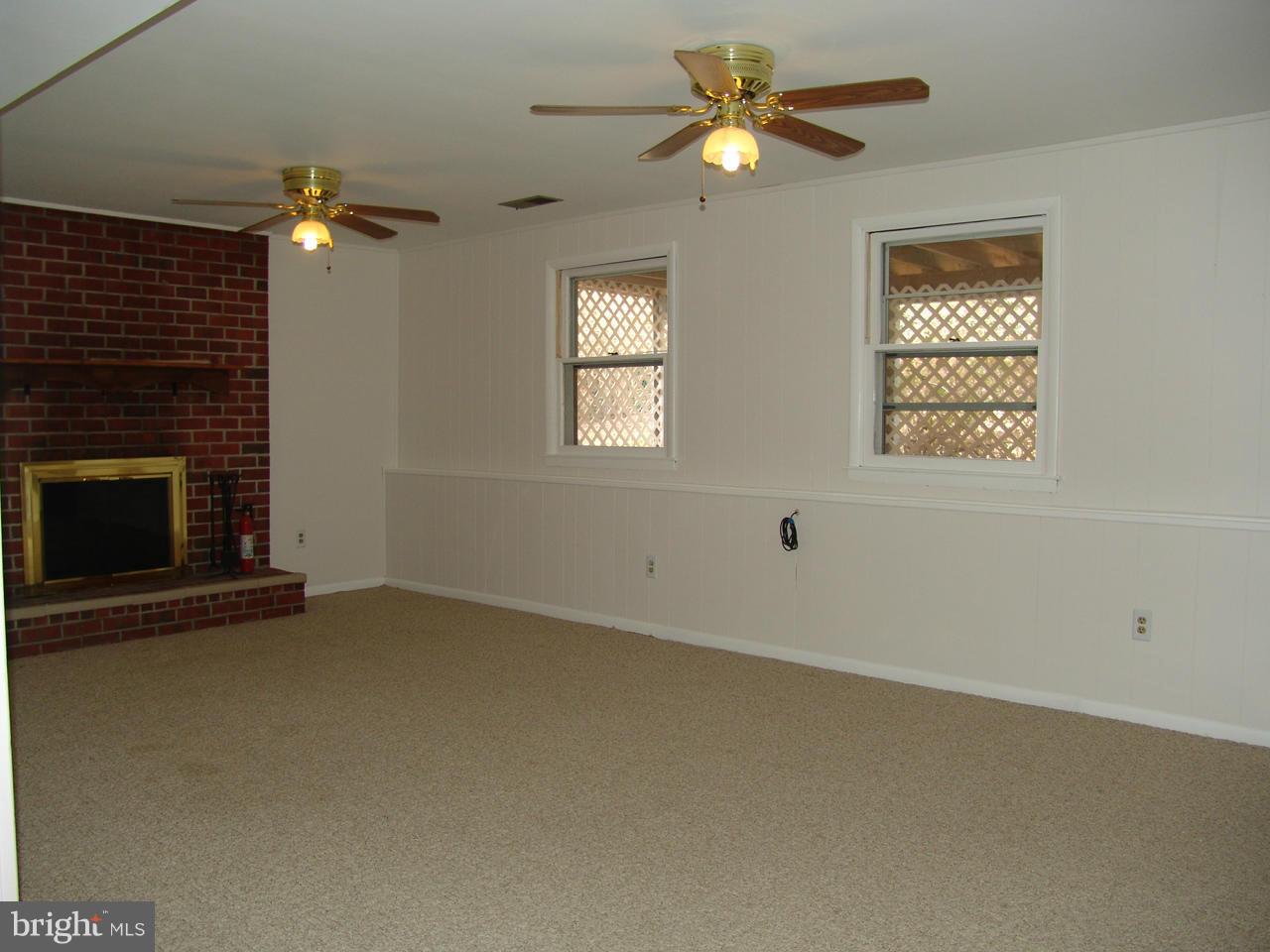 HARFORD ESTATES - Residential Lease