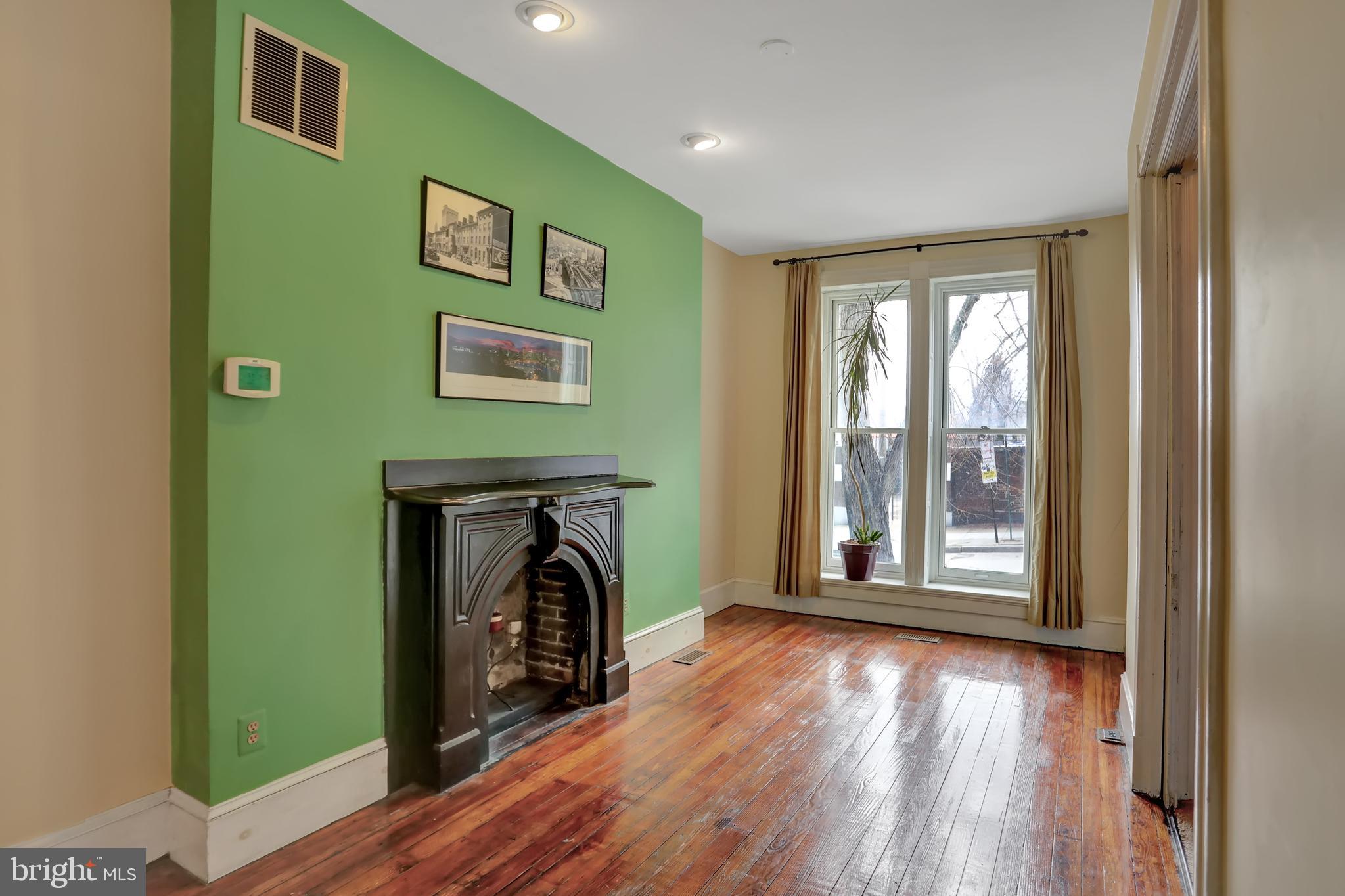 MOUNT VERNON PLACE HISTORIC DISTRICT - Residential