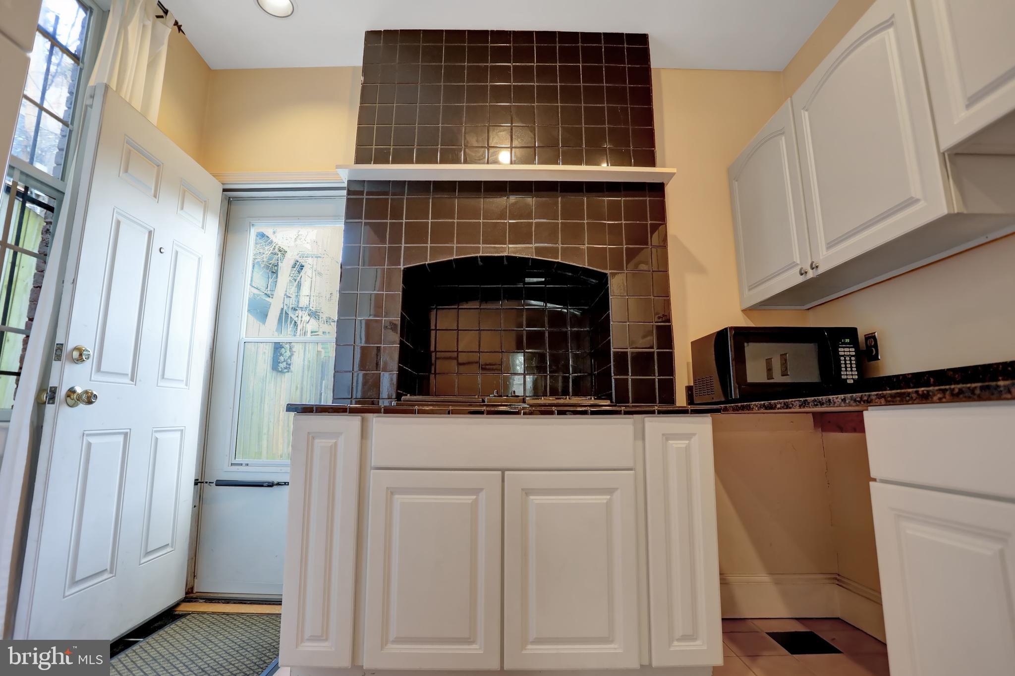 MOUNT VERNON PLACE HISTORIC DISTRICT - Residential