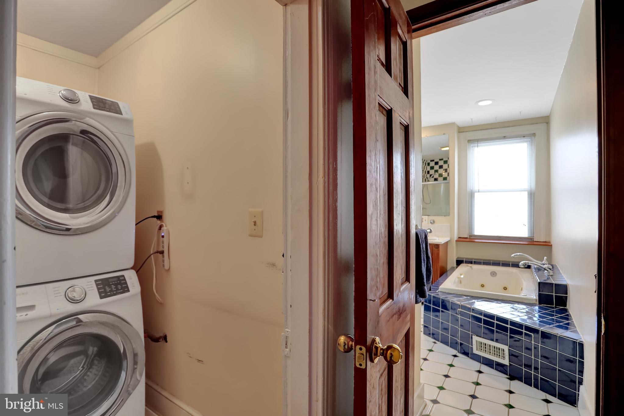 MOUNT VERNON PLACE HISTORIC DISTRICT - Residential