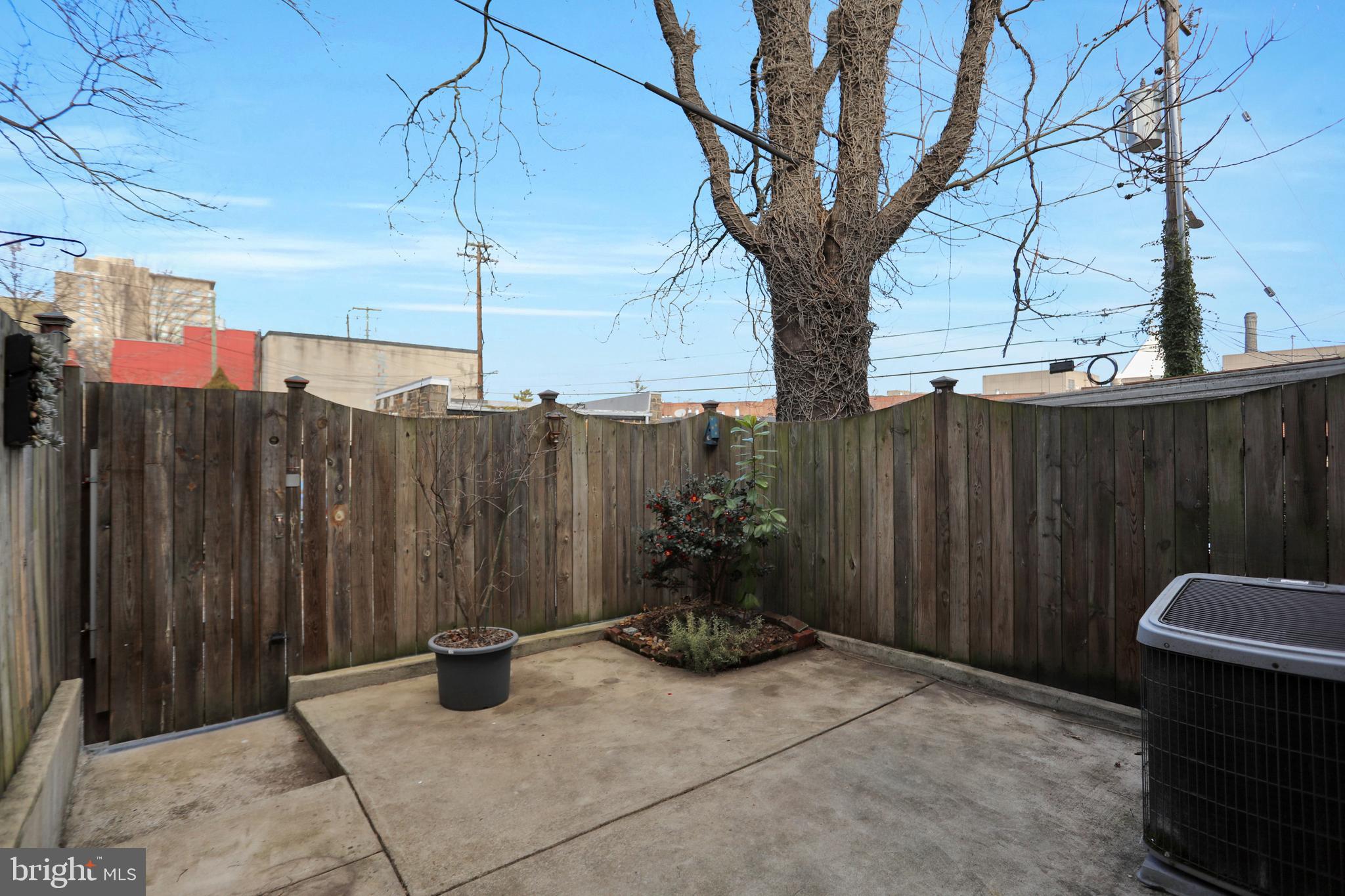 MOUNT VERNON PLACE HISTORIC DISTRICT - Residential