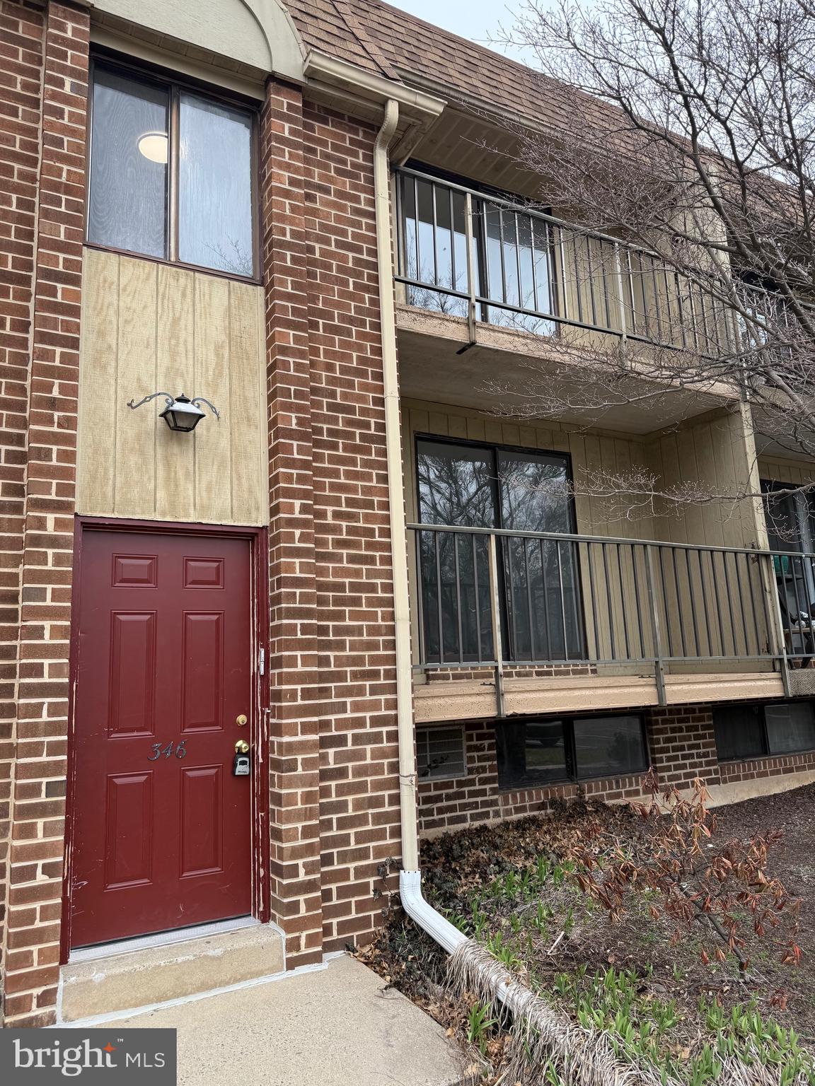 SAYBROOK VIL - Residential