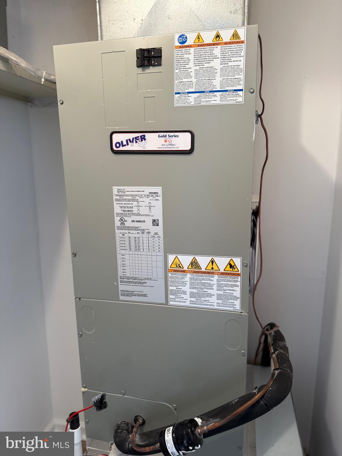 SAYBROOK VIL - Residential