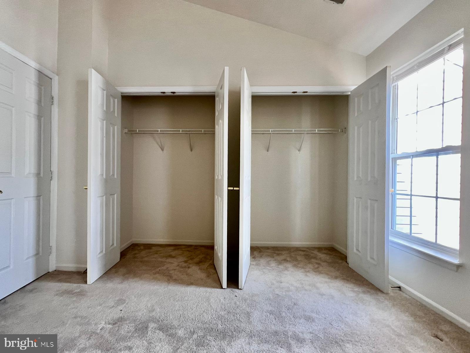 KINGSTOWNE - Residential Lease