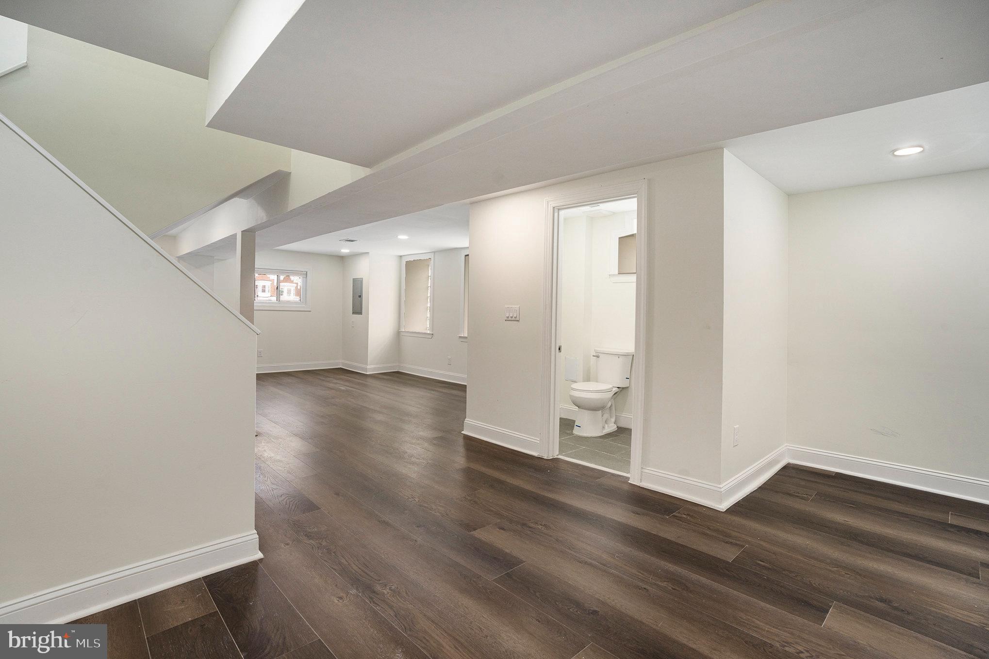 OVERBROOK - Residential