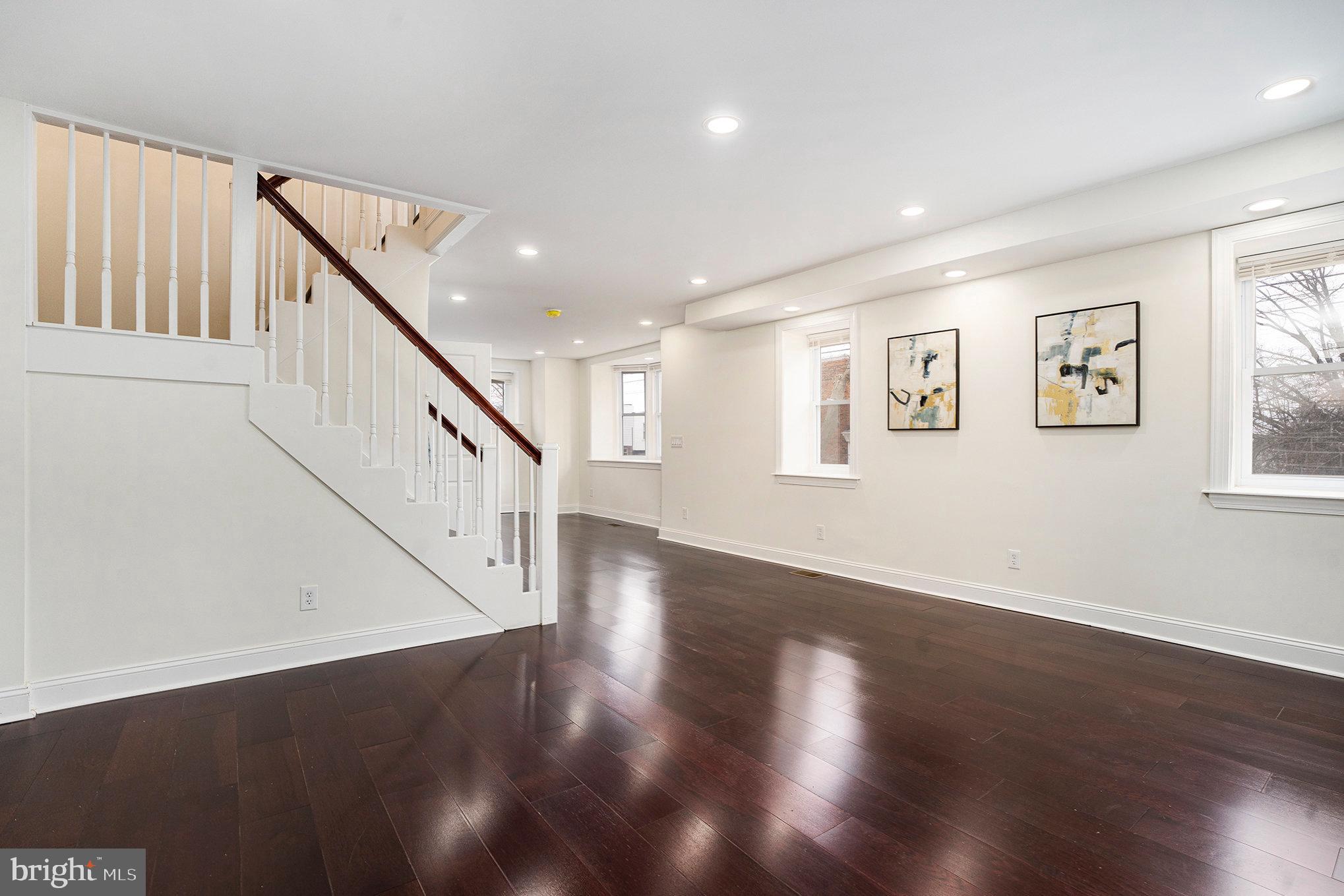 OVERBROOK - Residential