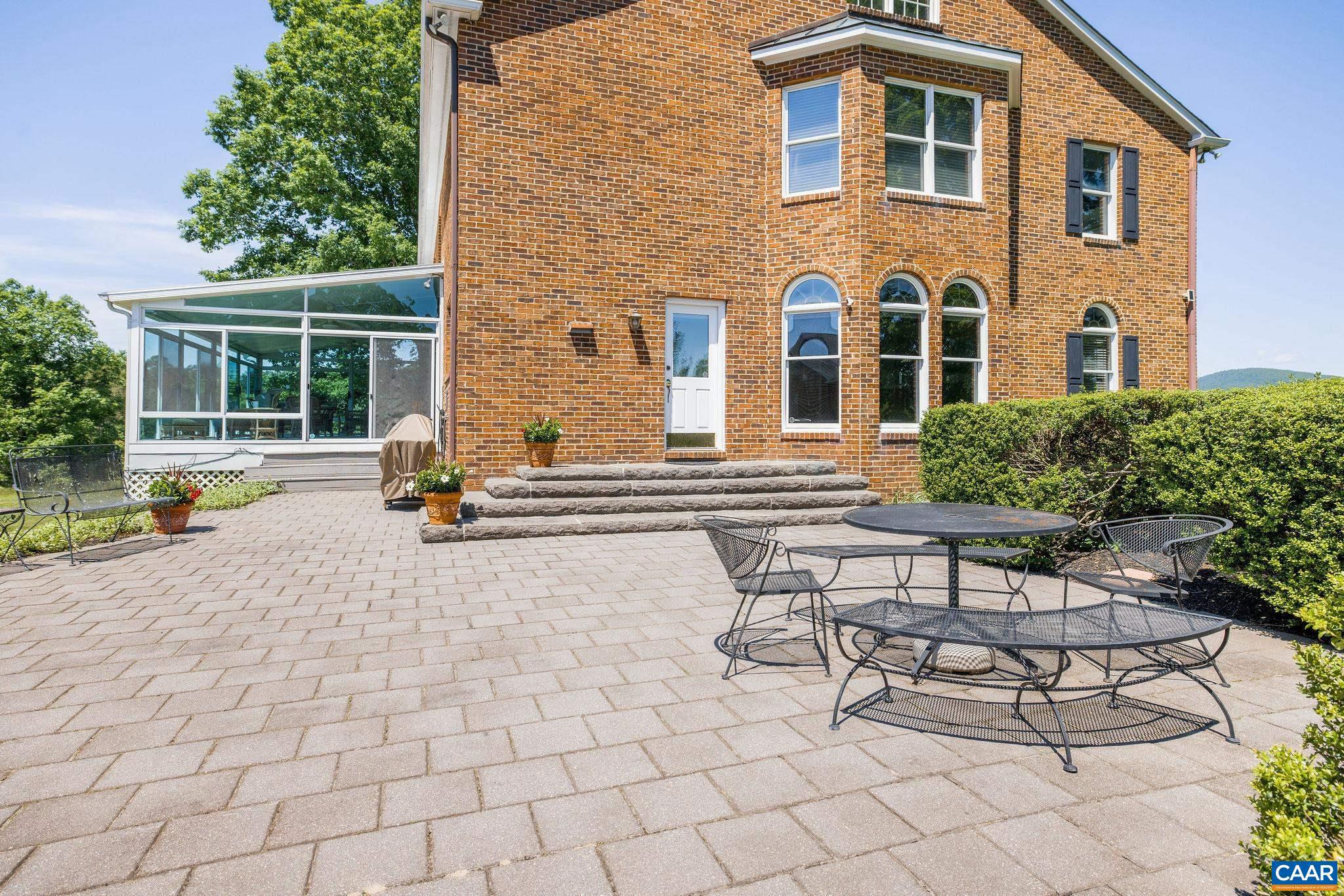 VIRGINIA FARMS - Residential