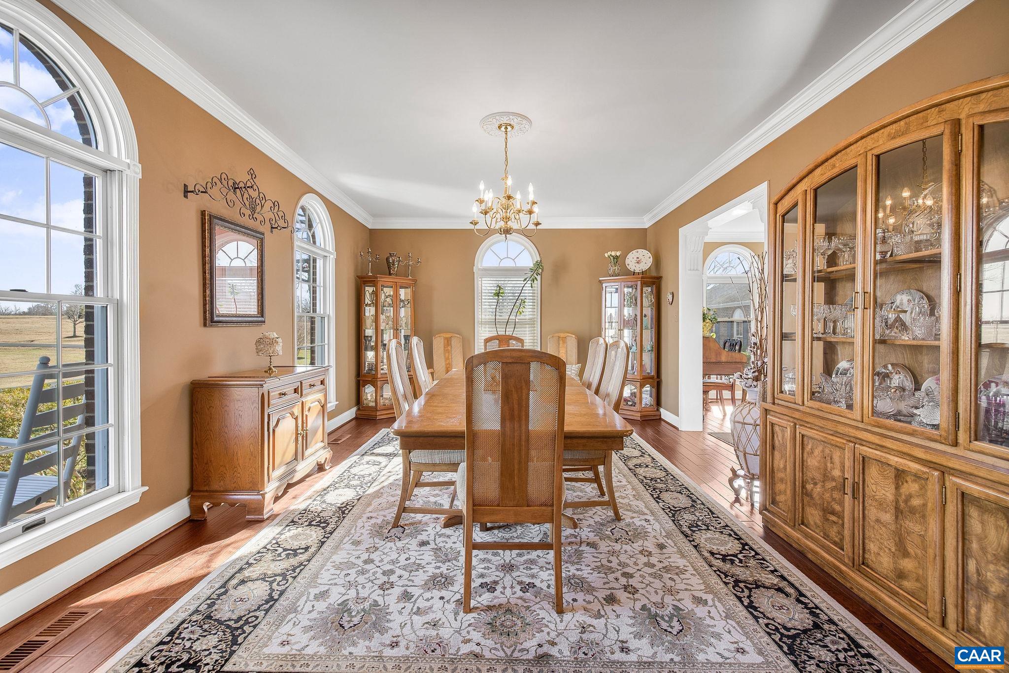 VIRGINIA FARMS - Residential