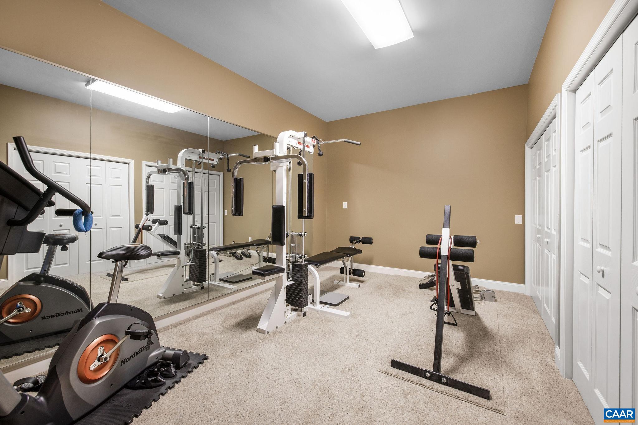 VIRGINIA FARMS - Residential