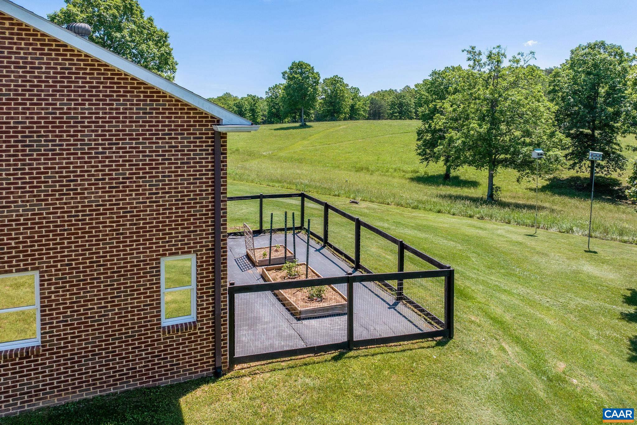 VIRGINIA FARMS - Residential