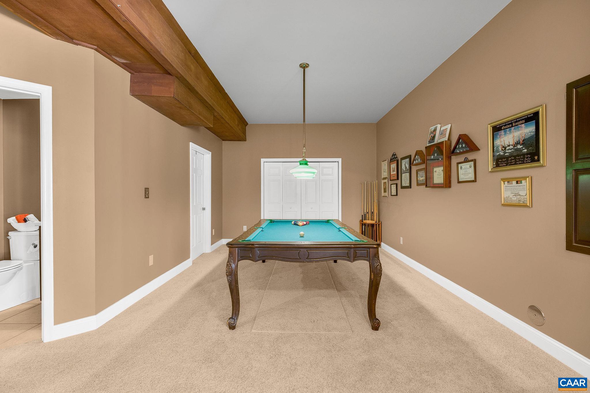 VIRGINIA FARMS - Residential