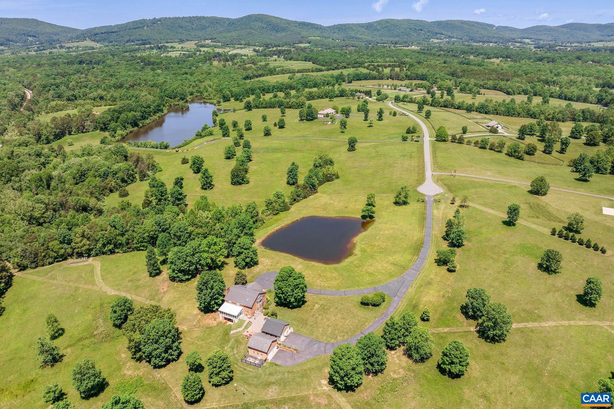 VIRGINIA FARMS - Residential