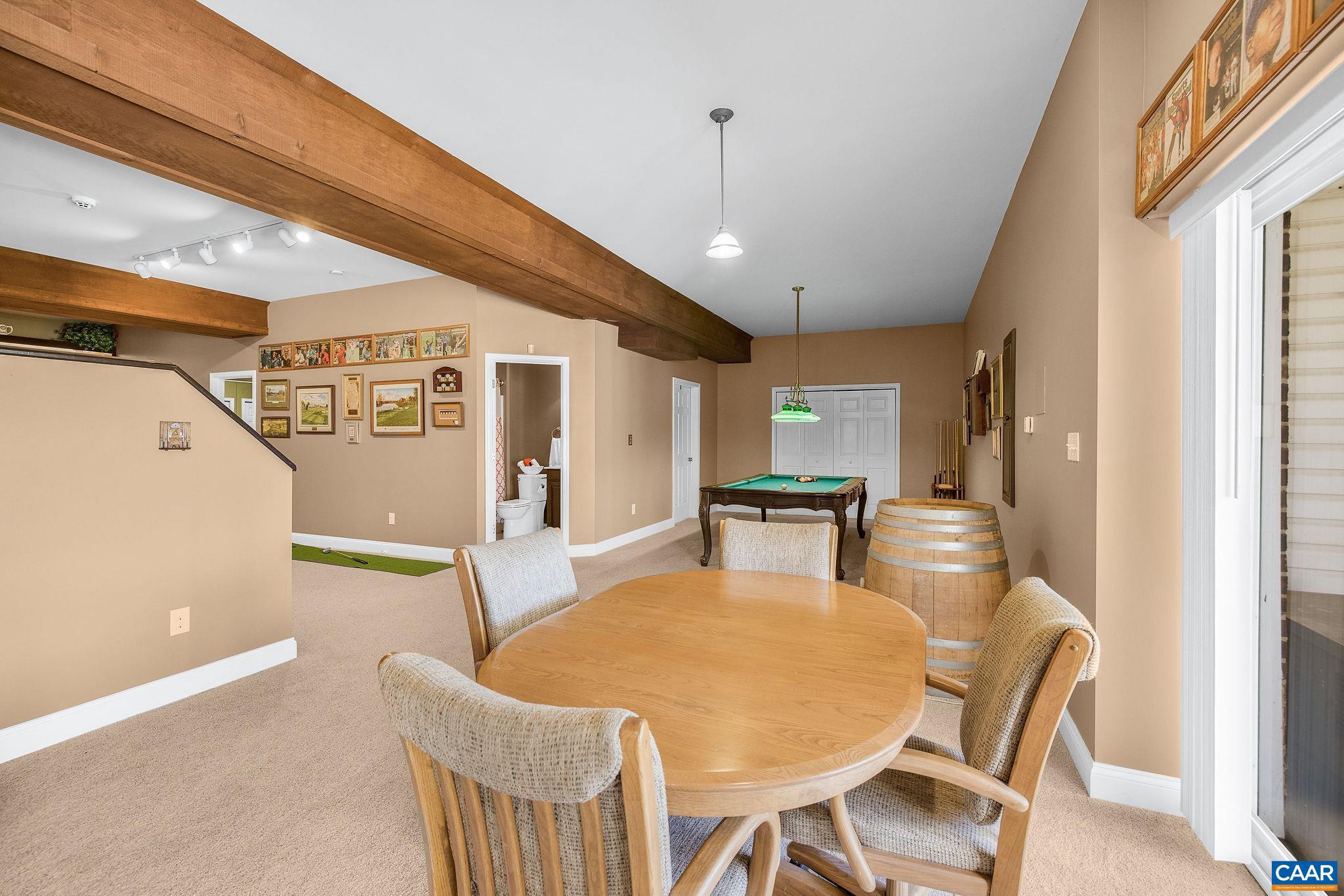 VIRGINIA FARMS - Residential