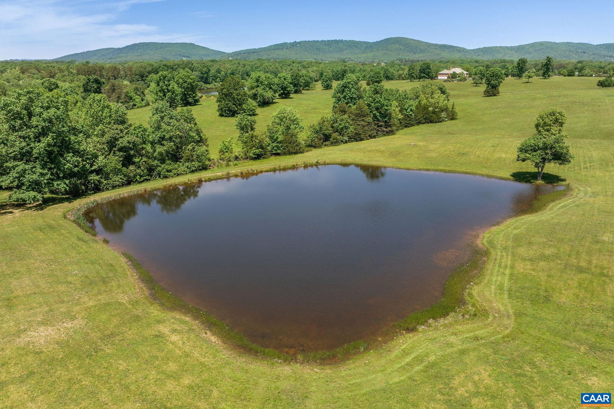 VIRGINIA FARMS - Residential