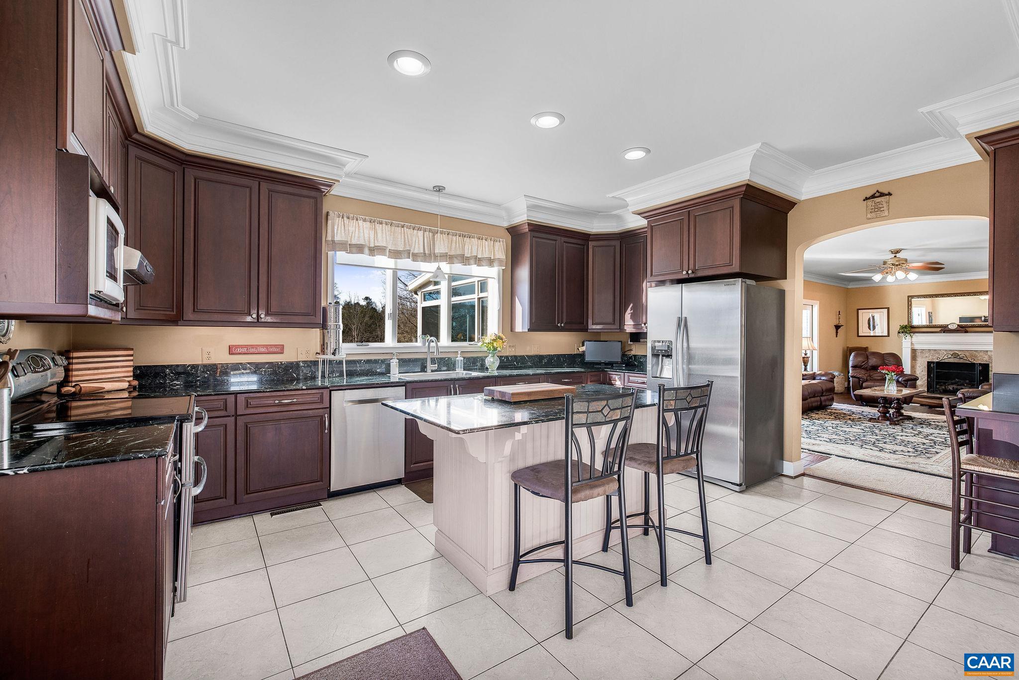 VIRGINIA FARMS - Residential