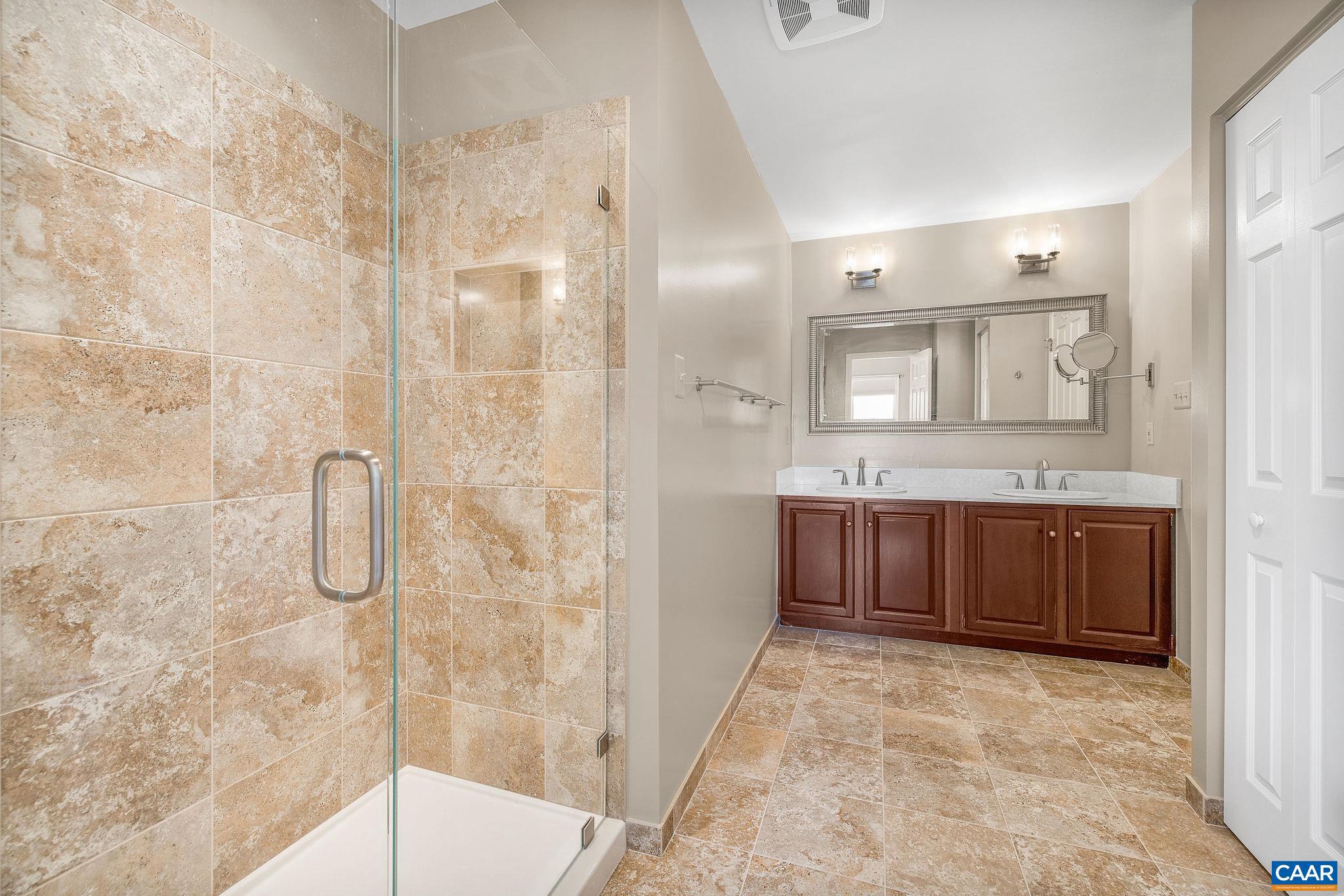 VIRGINIA FARMS - Residential