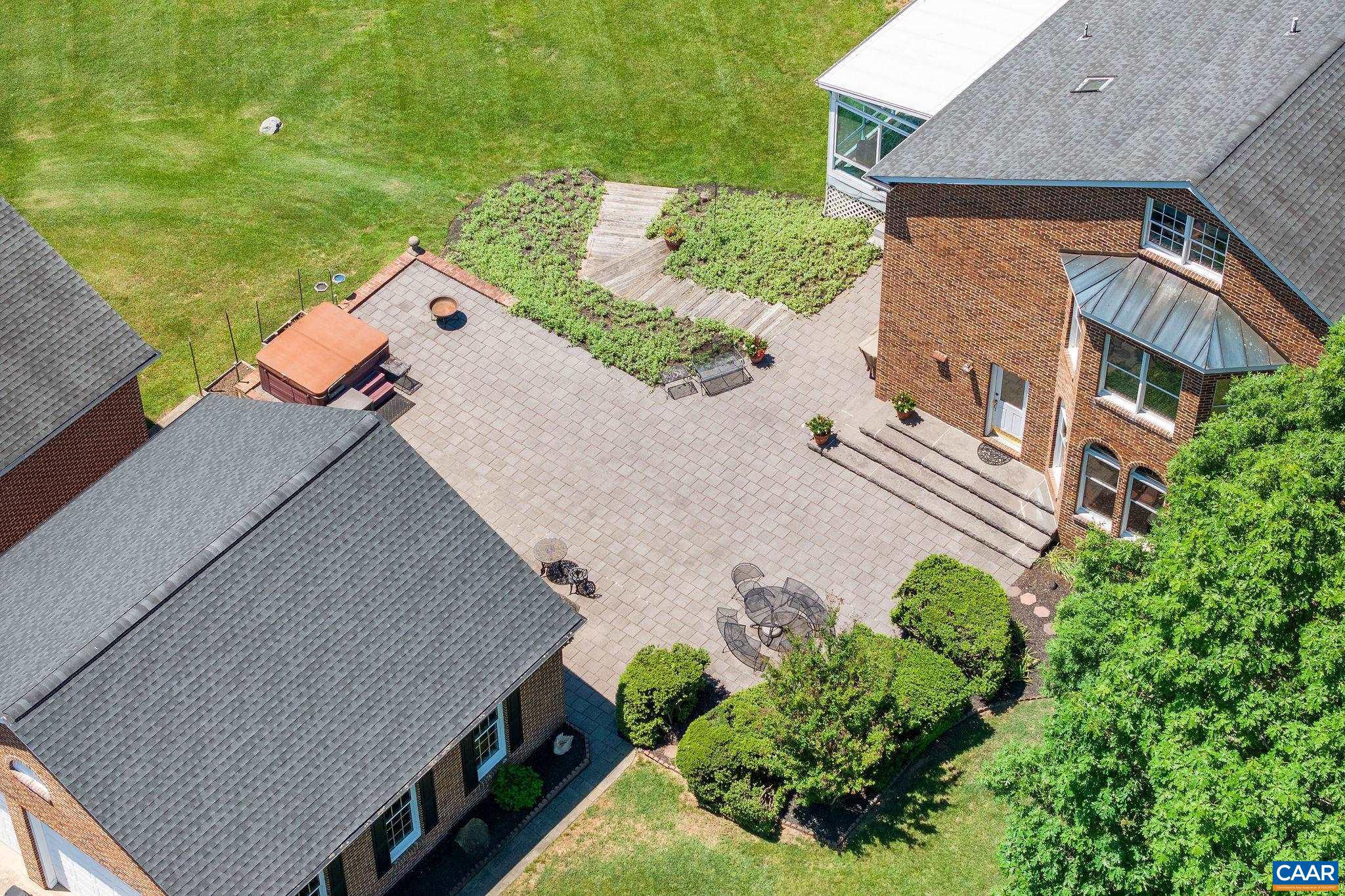 VIRGINIA FARMS - Residential