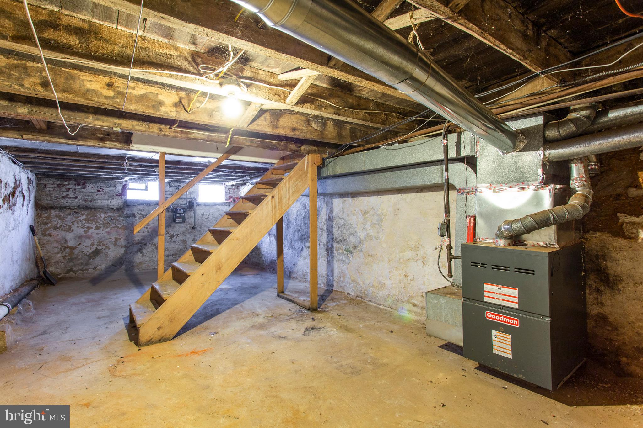 WEST PHILADELPHIA - Residential