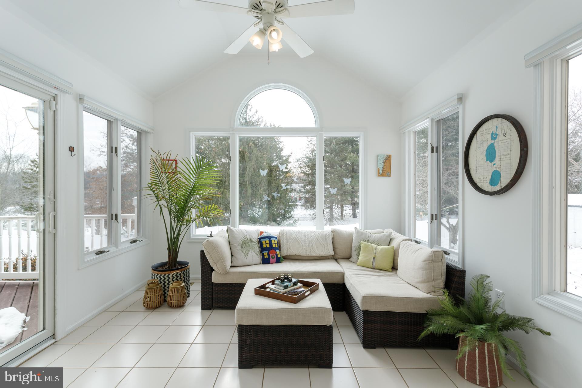 MEADOWBROOK - Residential